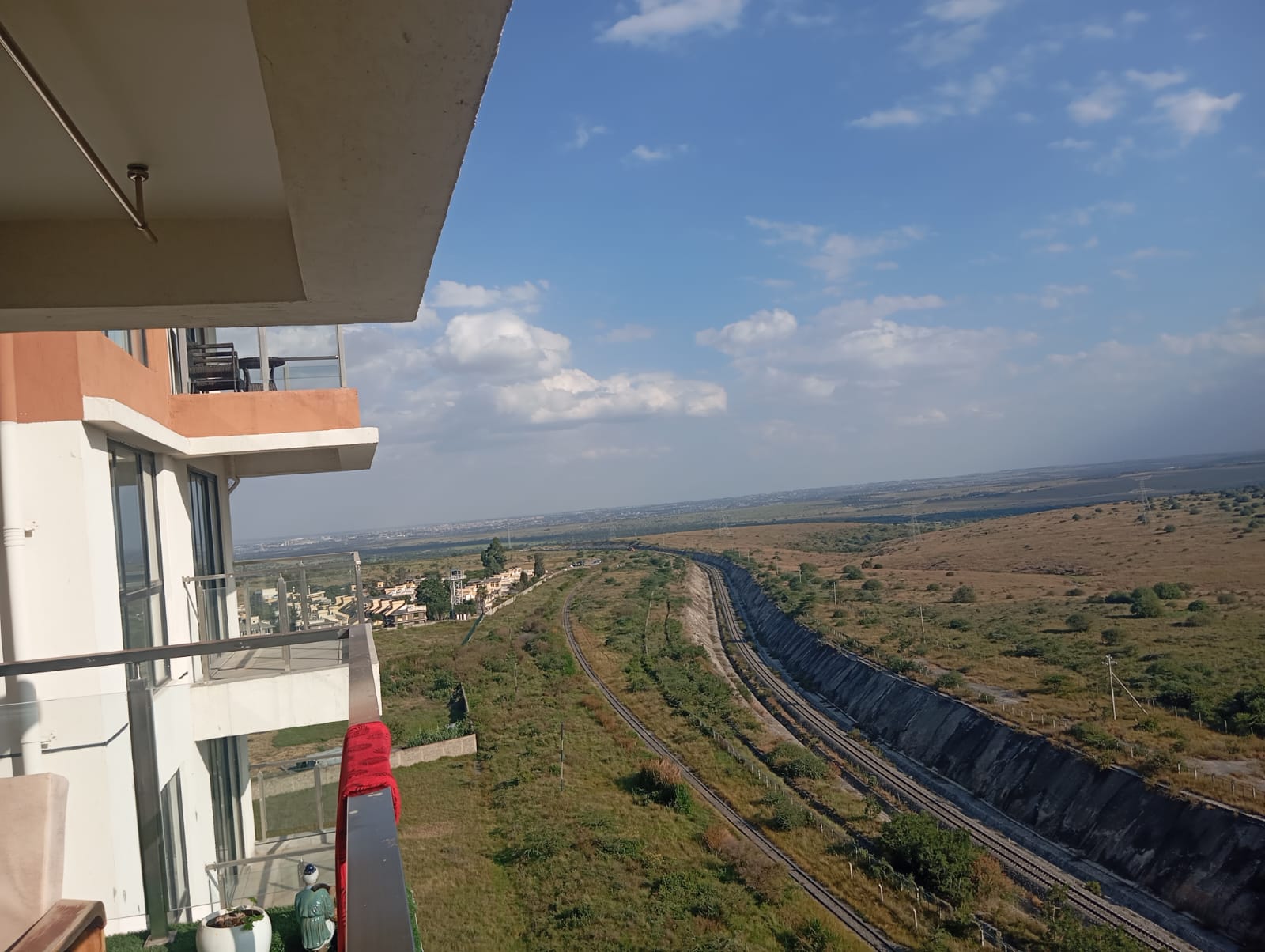 renting--Apartment_Address-Syokimau_Airport_Rd__Nairobi__Kenya_price-85000_Beds-3_Baths-3-160-10