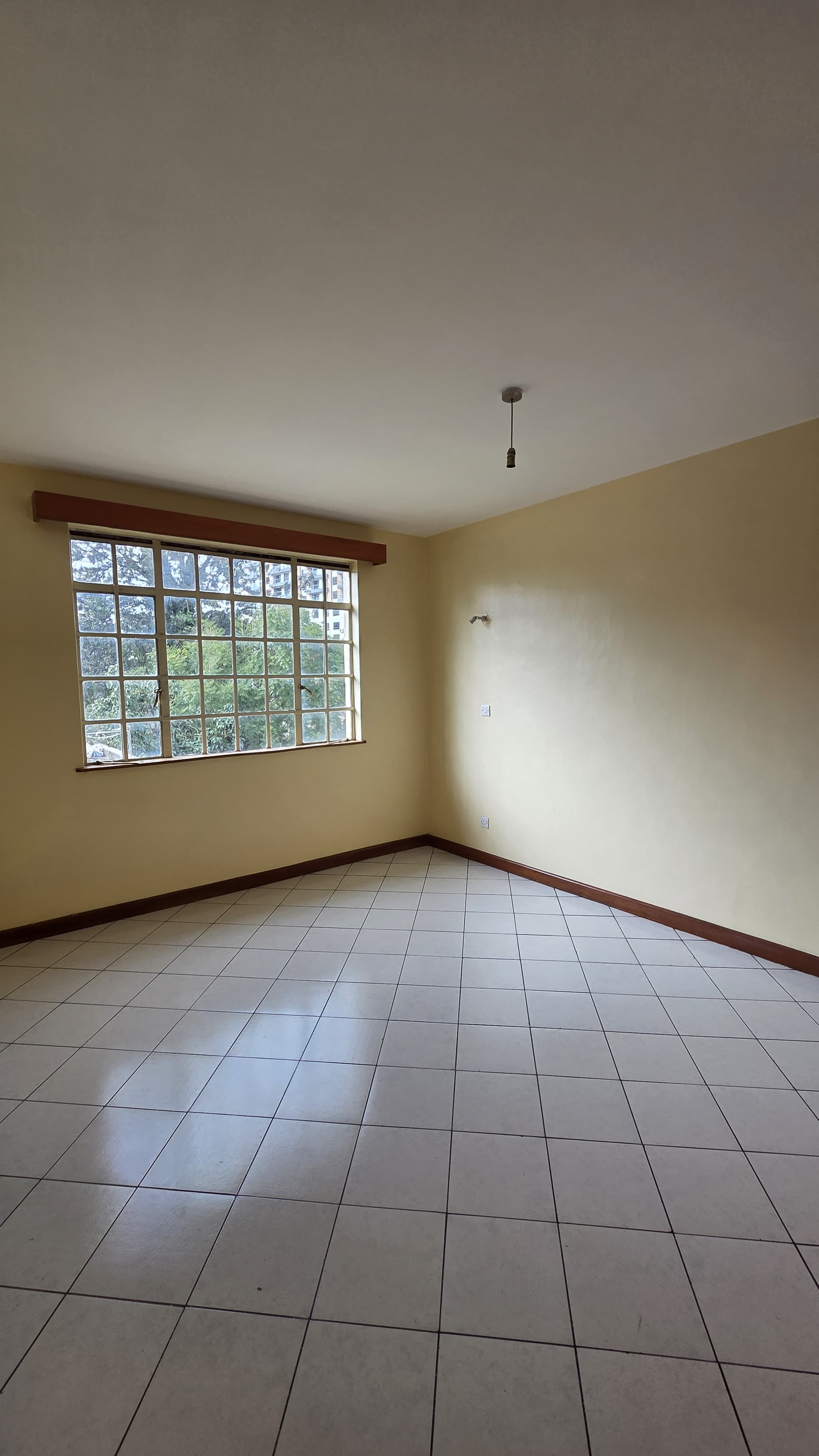 renting--Apartment_Address-Parklands__Nairobi__Kenya_price-90000_Beds-3_Baths-2-152-6