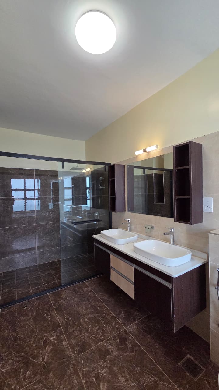 house-on-sale-Exclusive__4_Bedroom_All_EnSuite_Duplexes_Masterpiece_-Duplex_Address-General_Mathenge_Drive__Nairobi__Kenya_price-70900000_Beds-4_Baths-1111_77-19