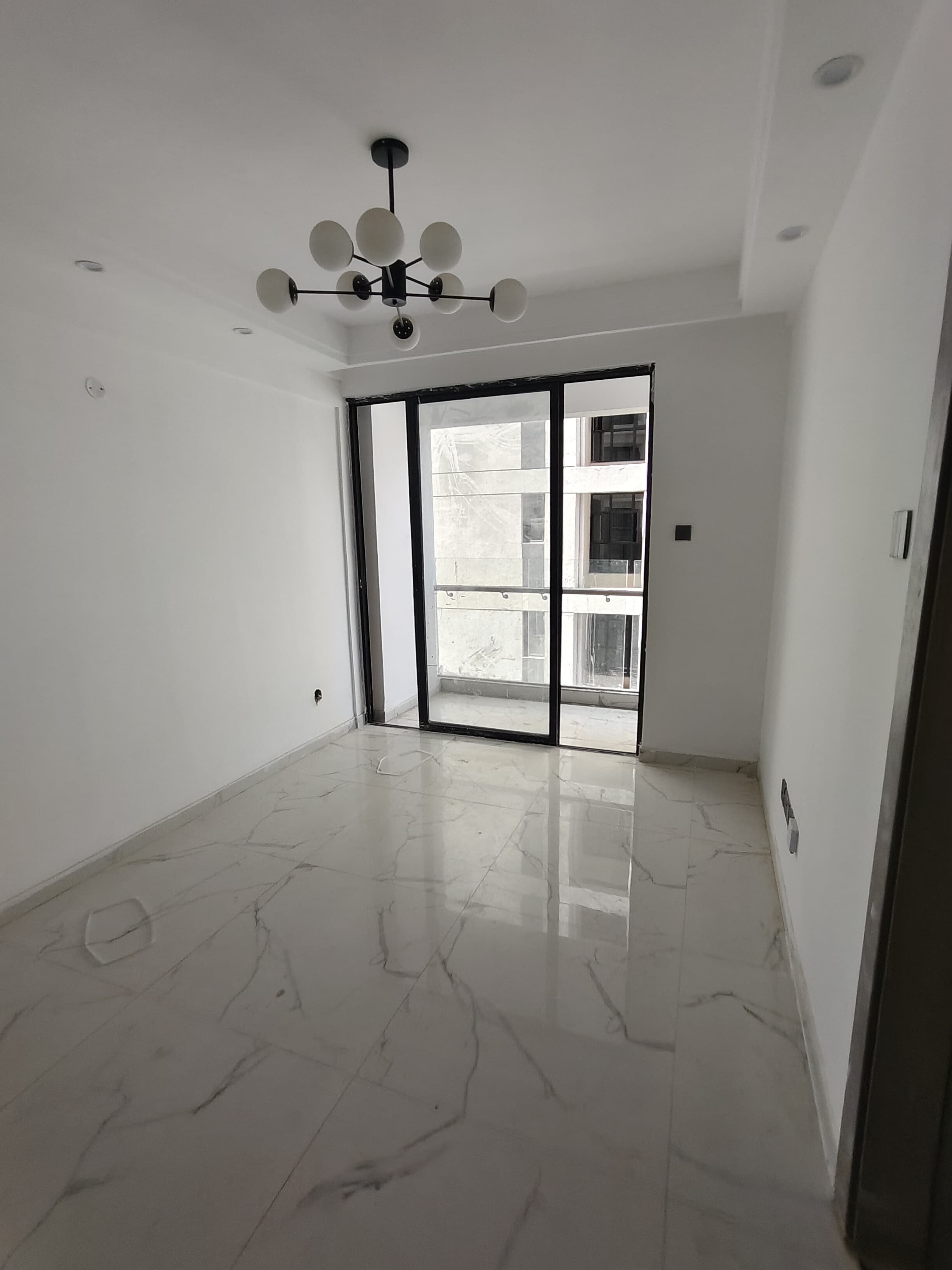 house-on-sale-1_bedroom_apartment_for_sale_in_Kilimani_-Apartment_Address-Kilimani__Nairobi__Kenya_price-5700000_Beds-1_Baths-1110_11-5