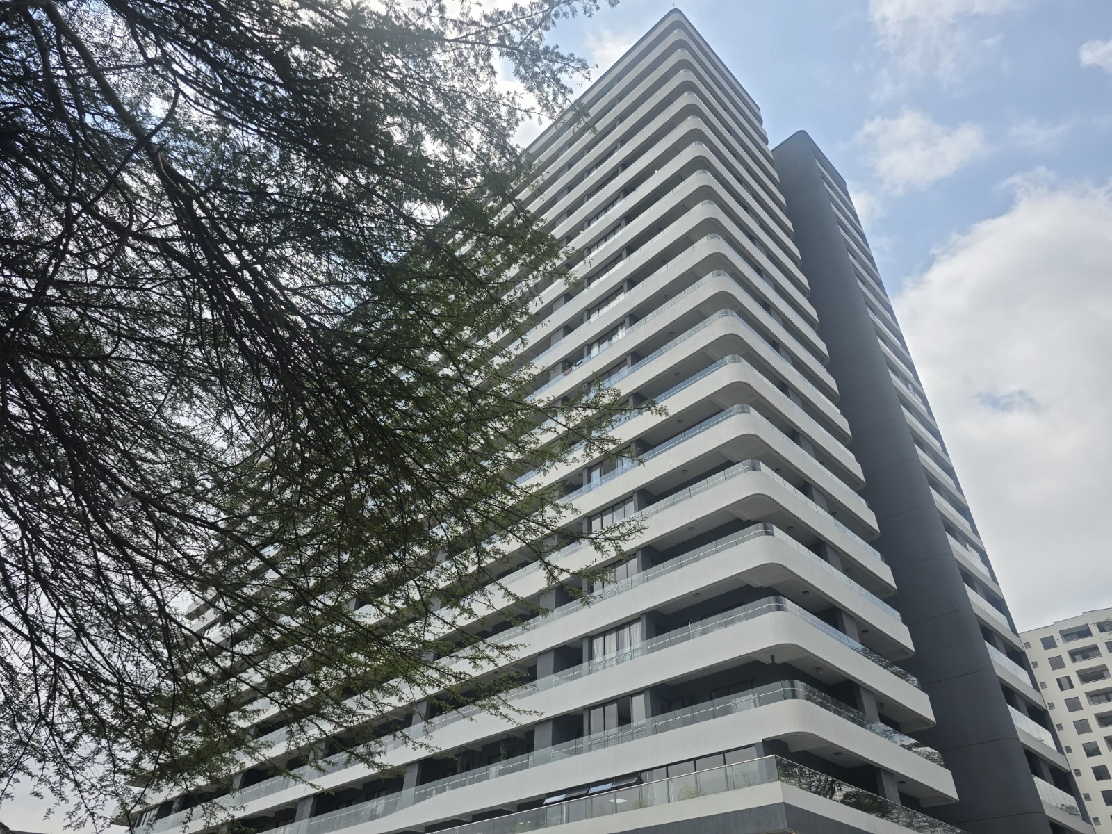 renting-Modern_Living_in_Kilimani_2_Bedrooms_Apartments_-apartment_Address-Lenana_Rd__Nairobi__Kenya_price-110000_Beds-2_Baths-3-41-6