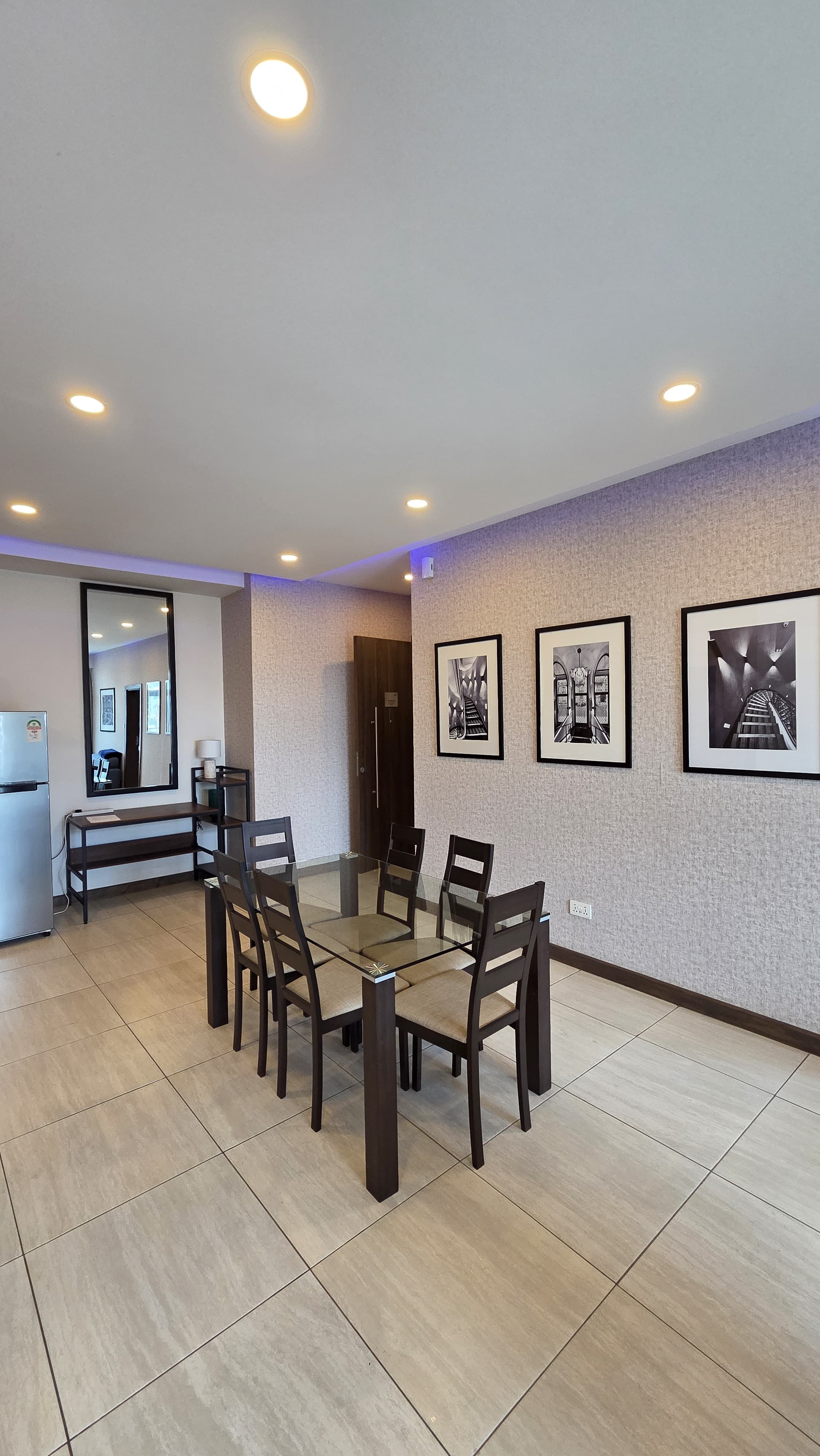 renting--Apartment_Address-Westlands__Nairobi__Kenya_price-350000_Beds-2_Baths-2-129-2