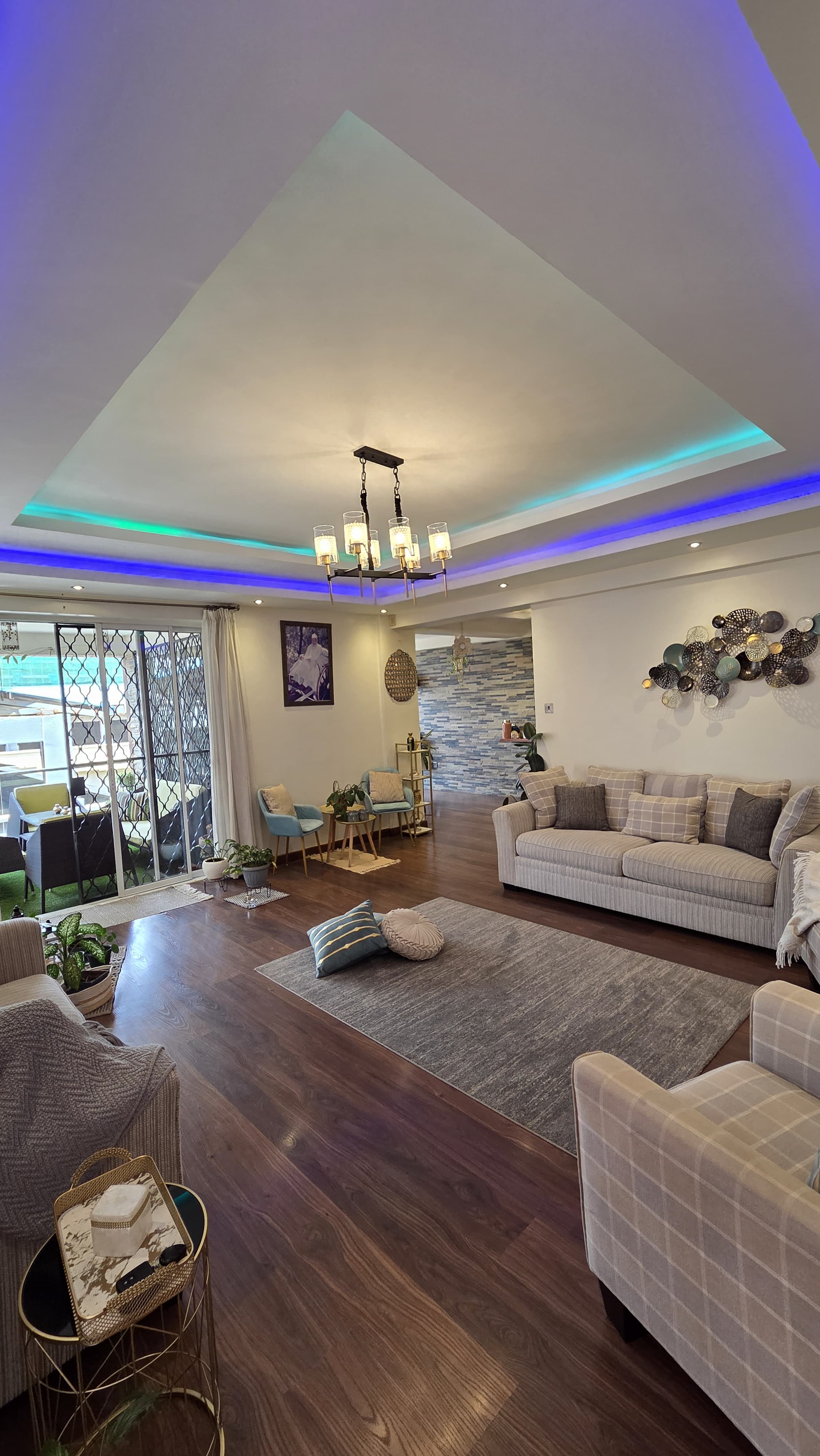 renting--Apartment_Address-Parklands__Nairobi__Kenya_price-285000_Beds-4_Baths-4-150-2