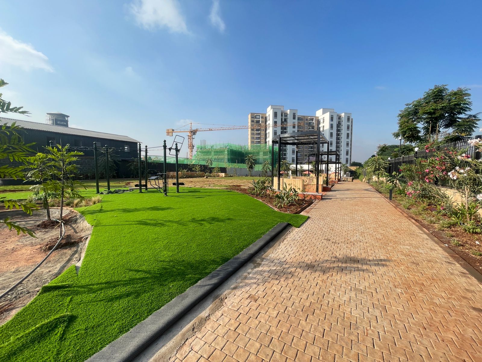 house-on-sale-Amaiya_by_Mi_Vida_Homes-Duplex_Address-Thika_Rd__Nairobi__Kenya_price-15000000_Beds-2_Baths-2100_2-2