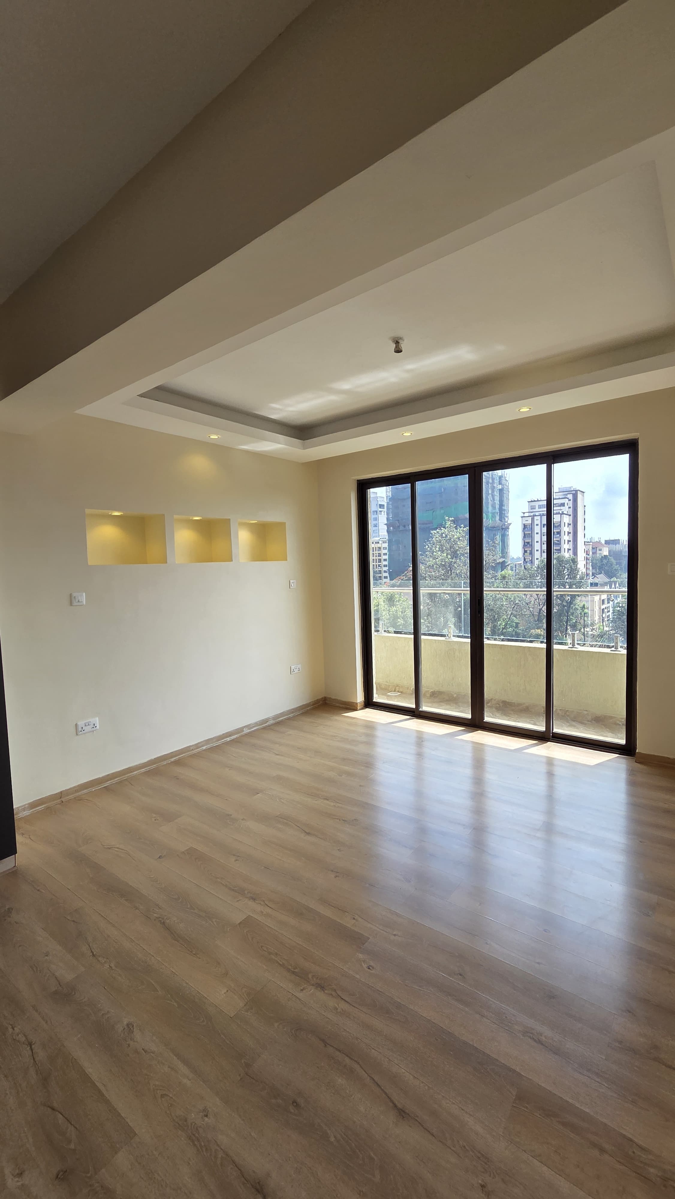 renting--Duplex_Address-Parklands__Nairobi__Kenya_price-150000_Beds-5_Baths-5-164-8