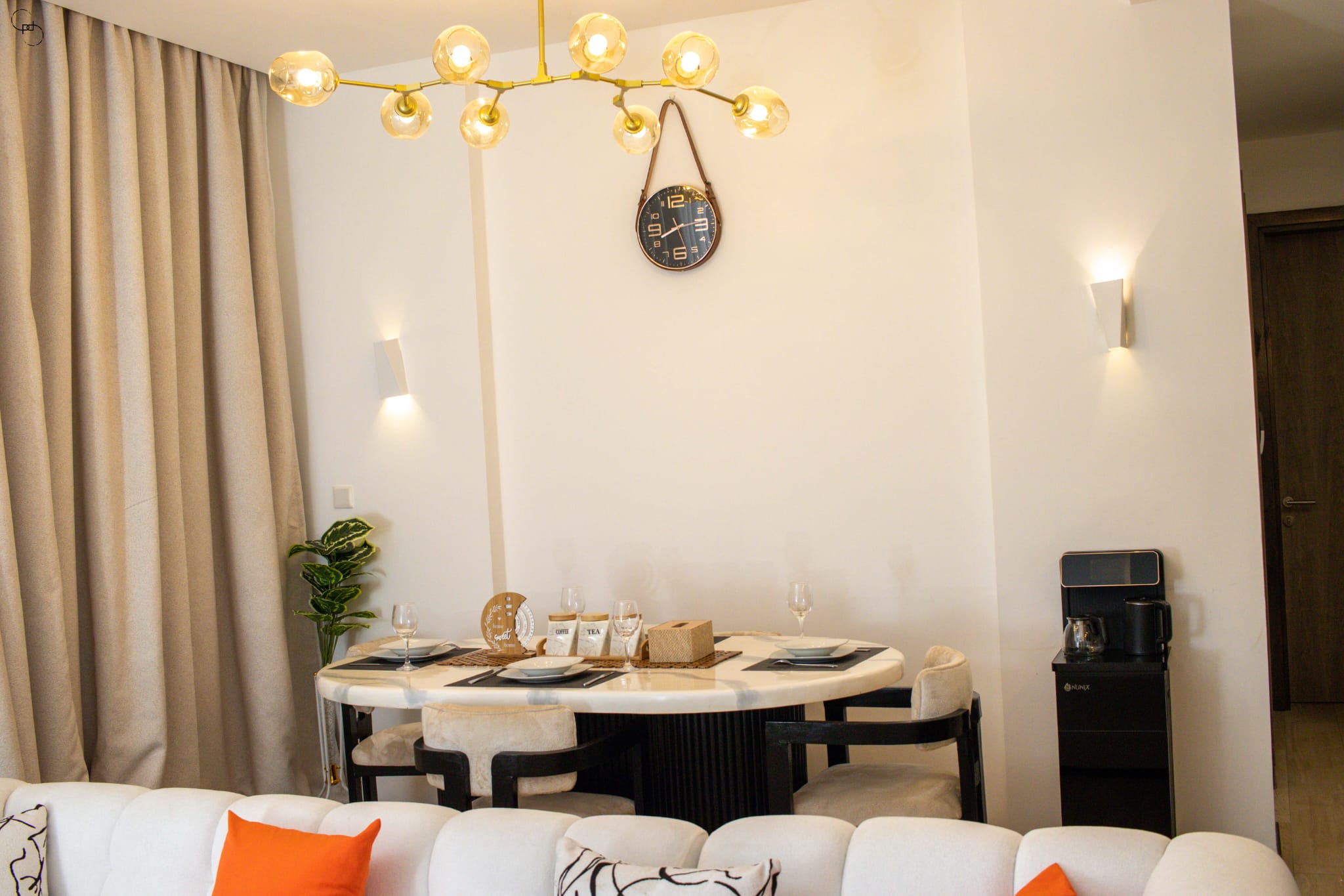 renting--Apartment_Address-Two_Rivers_Cres__Kenya_price-350000_Beds-1_Baths-1-126-3