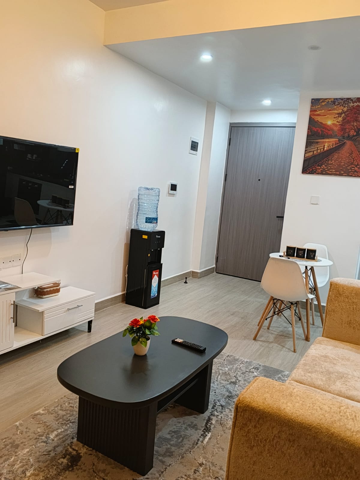 renting--Apartment_Address-Kilimani_Rd__Nairobi__Kenya_price-150000_Beds-1_Baths-1-127-7