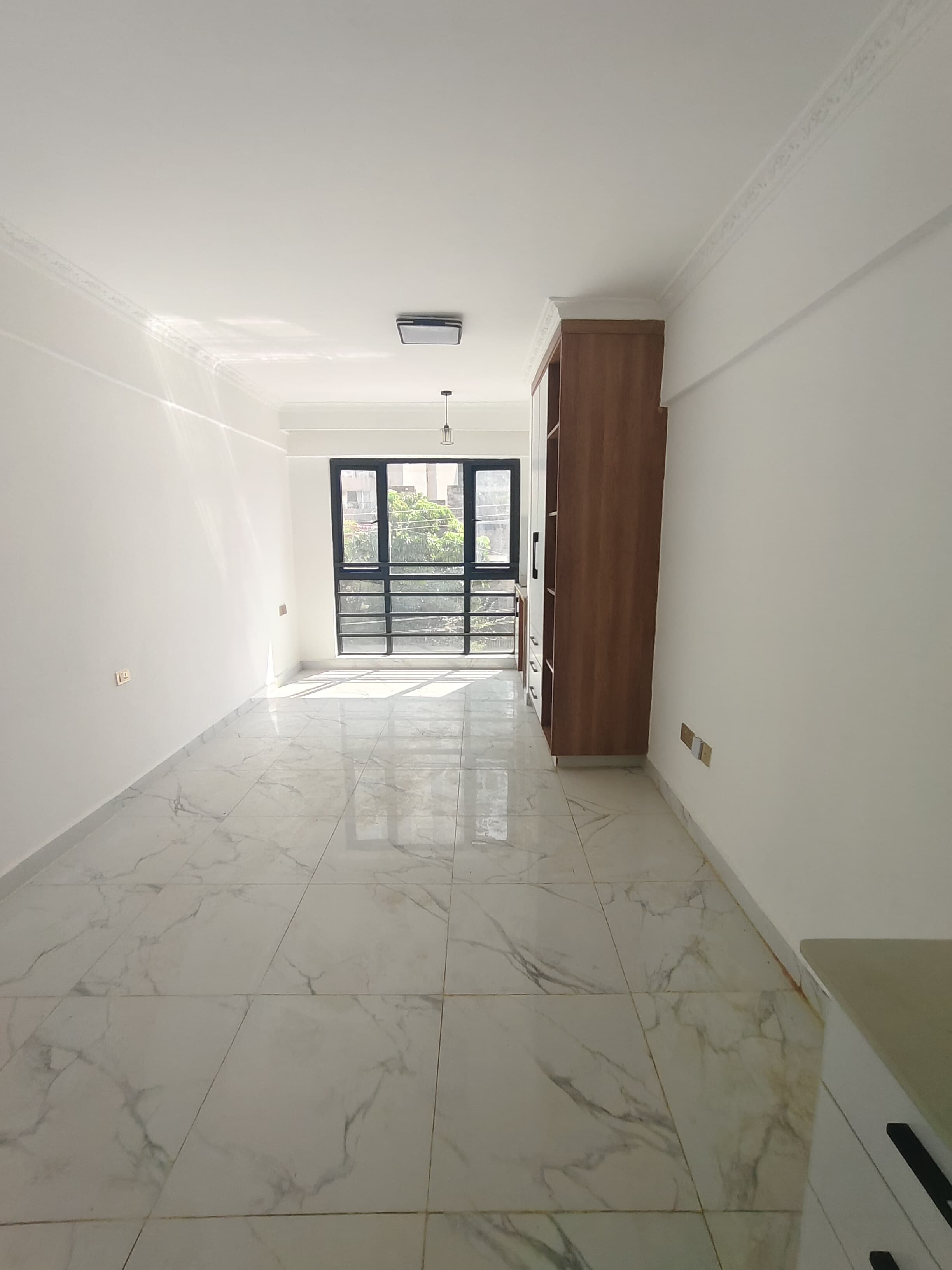 house-on-sale-Studio_Apartment_in_Kilimani_for_sale_Kes_5_2M-Apartment_Address-Kilimani__Nairobi__Kenya_price-5200000_Beds-1_Baths-1110_15-2