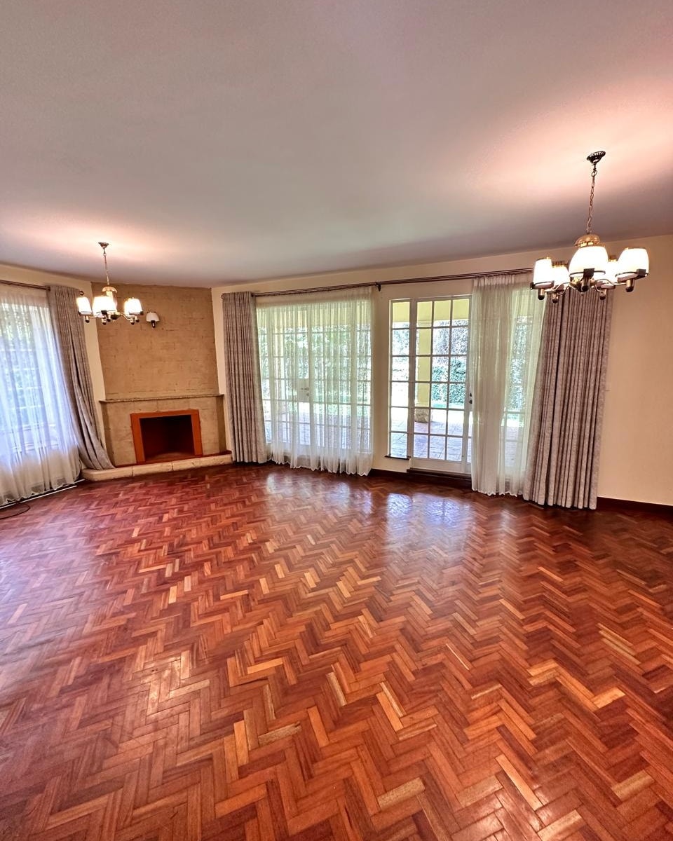 renting--Villa_Address-Karen__Nairobi__Kenya_price-350000_Beds-5_Baths-5-93-3