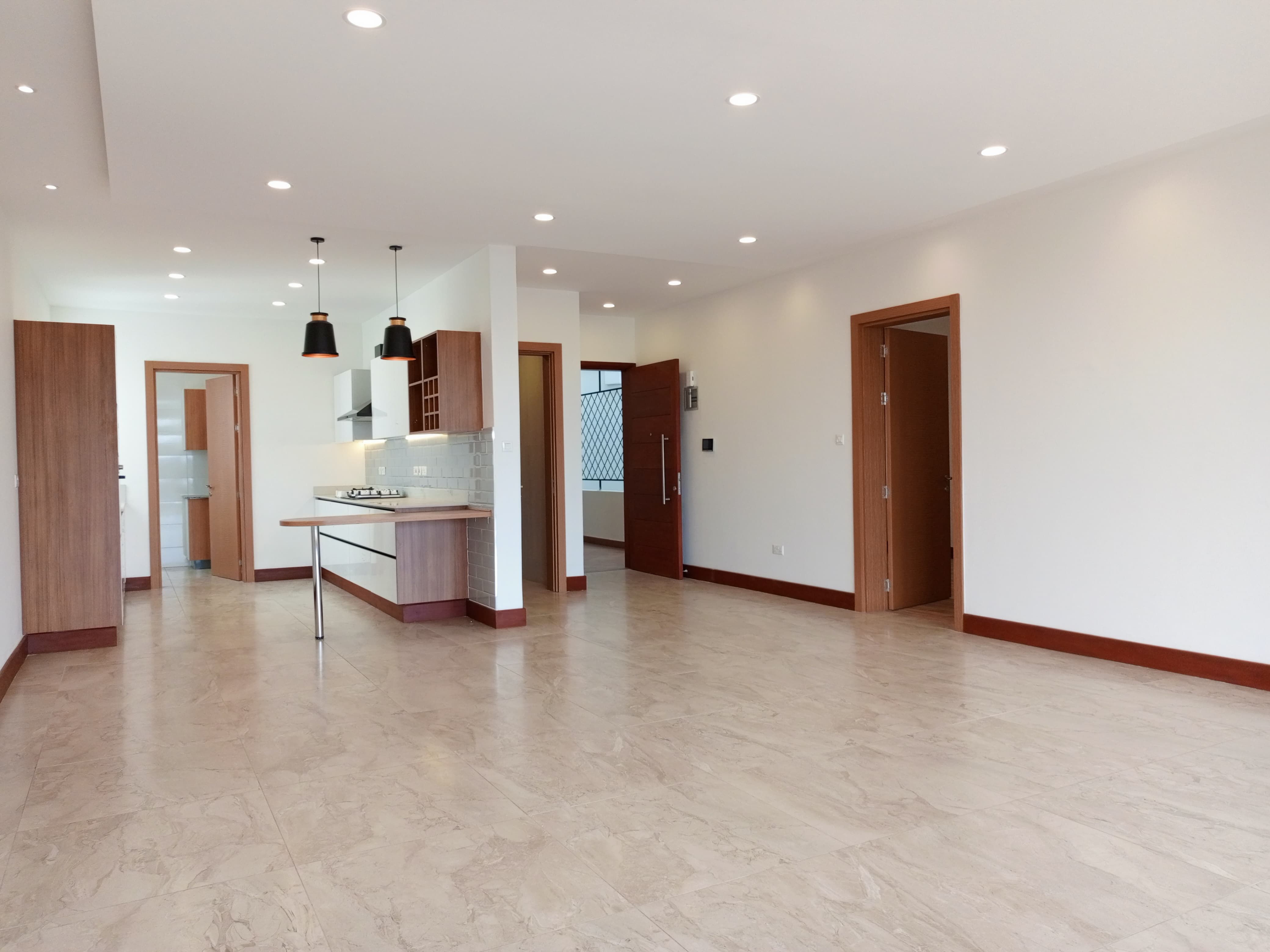 renting-3_Bed_All_ensuite_Parklands___Kes_280000-apartment_Address-Parklands__Nairobi__Kenya_price-280000_Beds-3_Baths-4-9-8