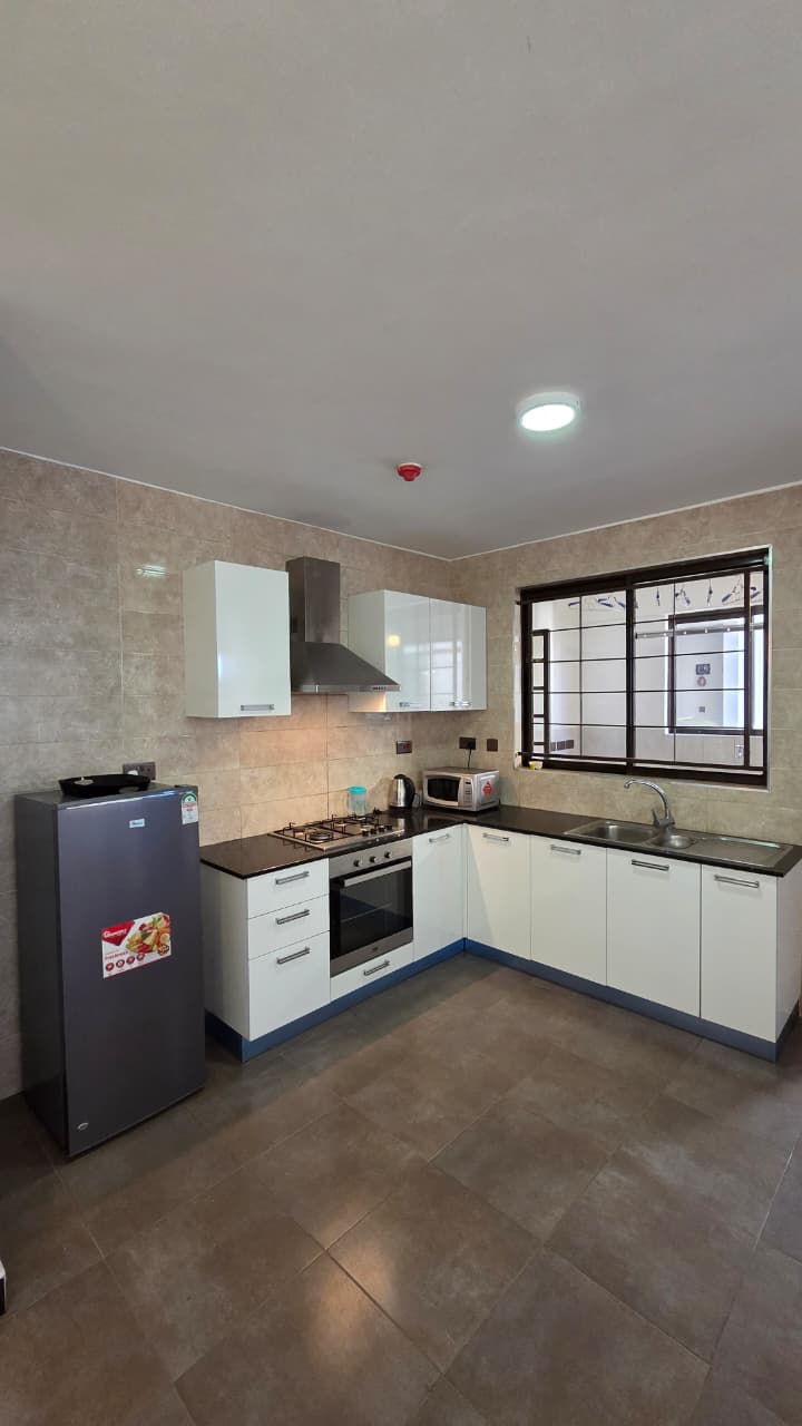 renting--Apartment_Address-Parklands__Nairobi__Kenya_price-140000_Beds-2_Baths-2-140-3