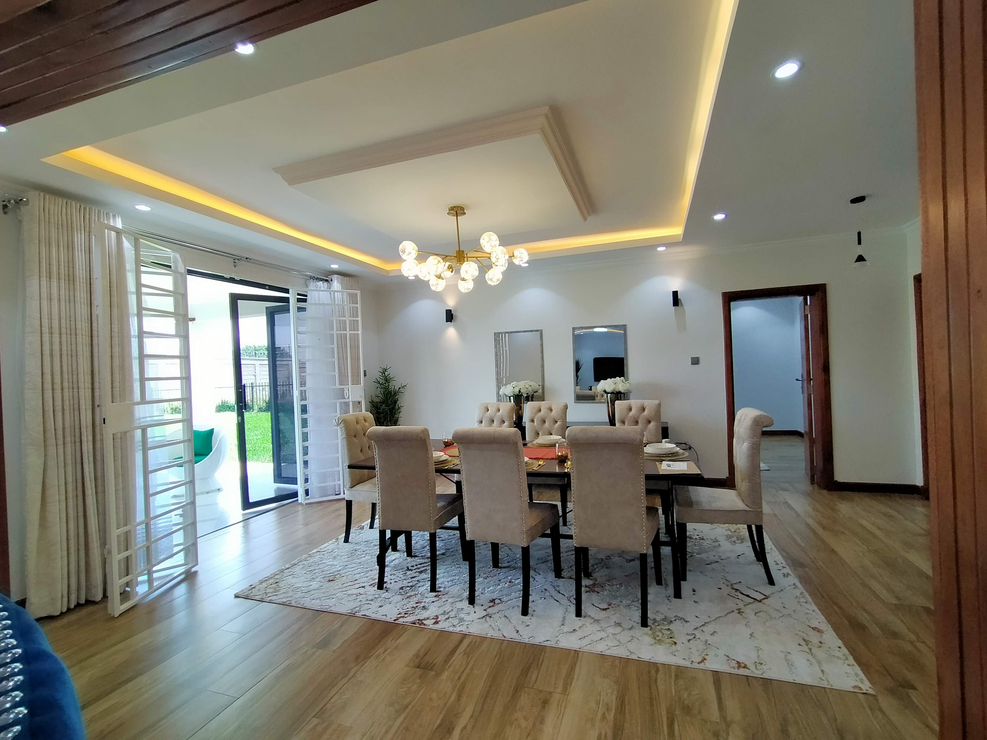 renting--Villa_Address-Runda_Evergreen__Nairobi__Kenya_price-325000_Beds-5_Baths-6-17-3