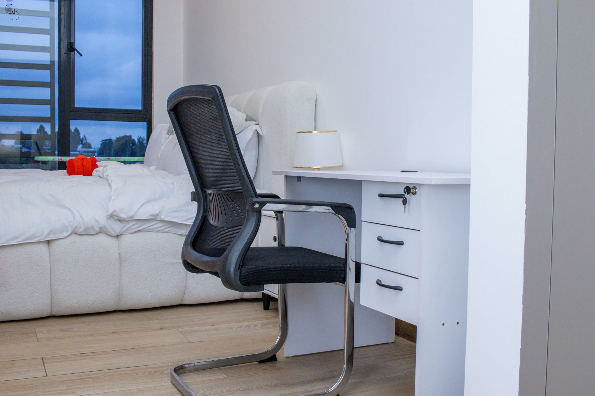 renting--Apartment_Address-Two_Rivers_Cres__Kenya_price-350000_Beds-1_Baths-1-126-13