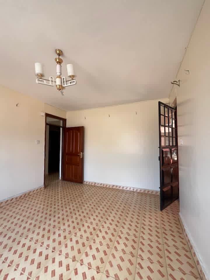 renting--Townhouse_Address-Utawala_Cres_Ct__Nairobi__Kenya_price-15000_Beds-2_Baths-1-59-1