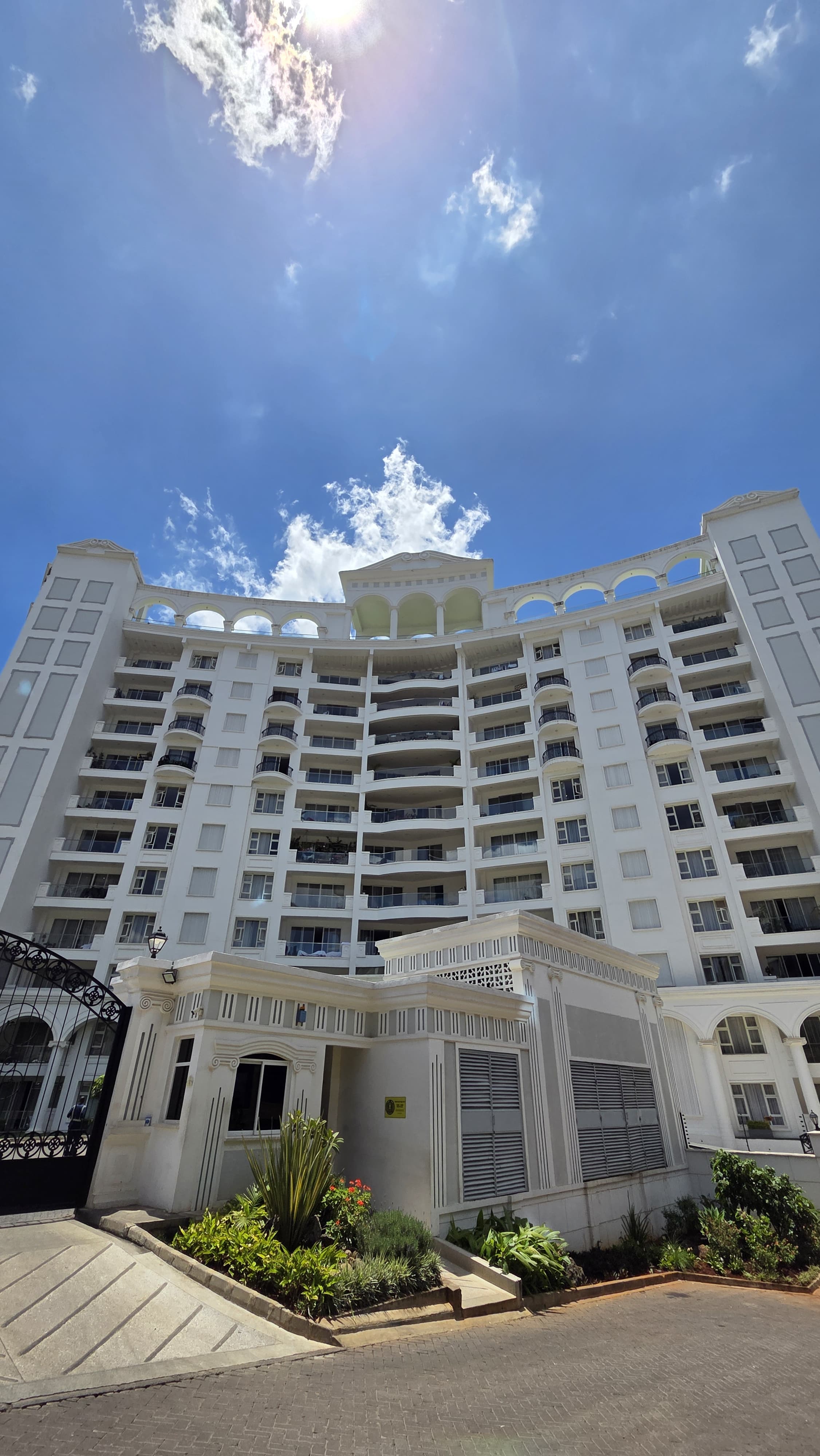 renting--Apartment_Address-Parklands__Nairobi__Kenya_price-205000_Beds-2_Baths-2-128-11