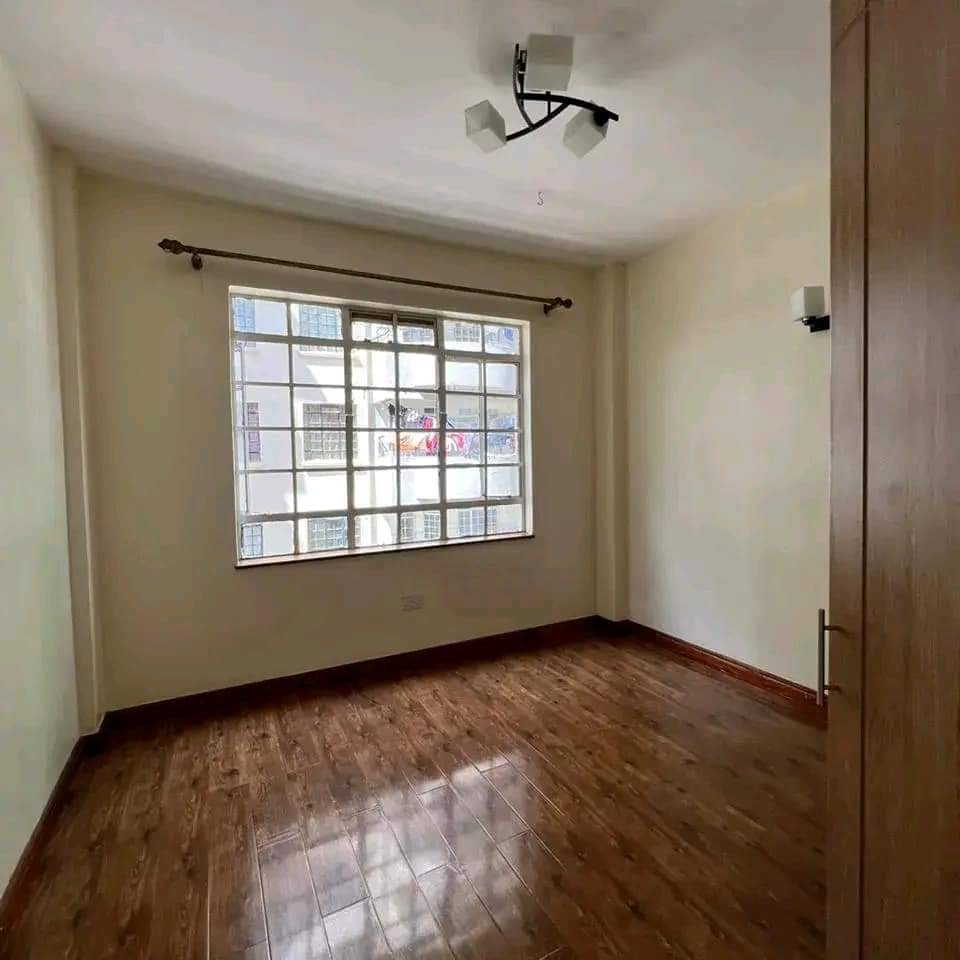 renting--Apartment_Address-Parklands__Nairobi__Kenya_price-95000_Beds-6_Baths-3-33-3