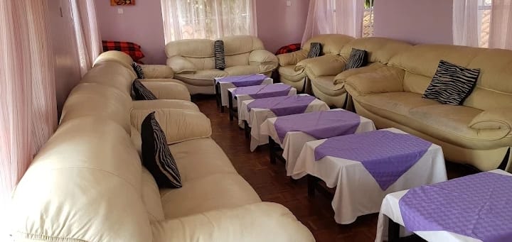 renting--Contemporary_house_Address-Karen__Nairobi__Kenya_price-1200000_Beds-34_Baths-30-167-4