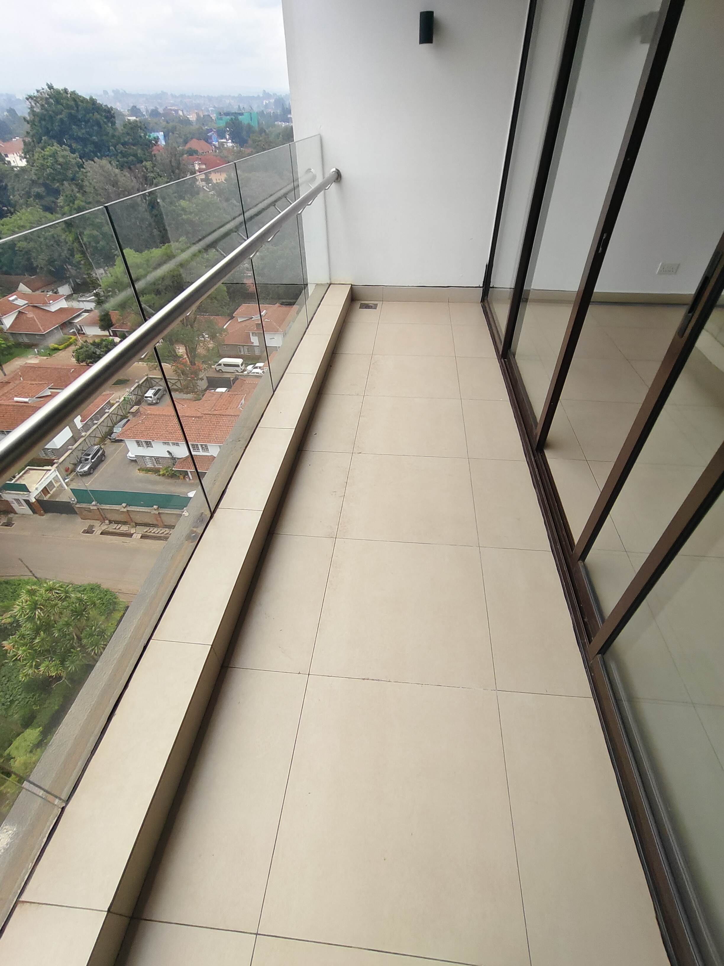house-on-sale-2_bedroom_apartment_for_sale_in_Lavington_Kes_15M-Apartment_Address-Lavington__Nairobi__Kenya_price-15000000_Beds-2_Baths-2110_9-10