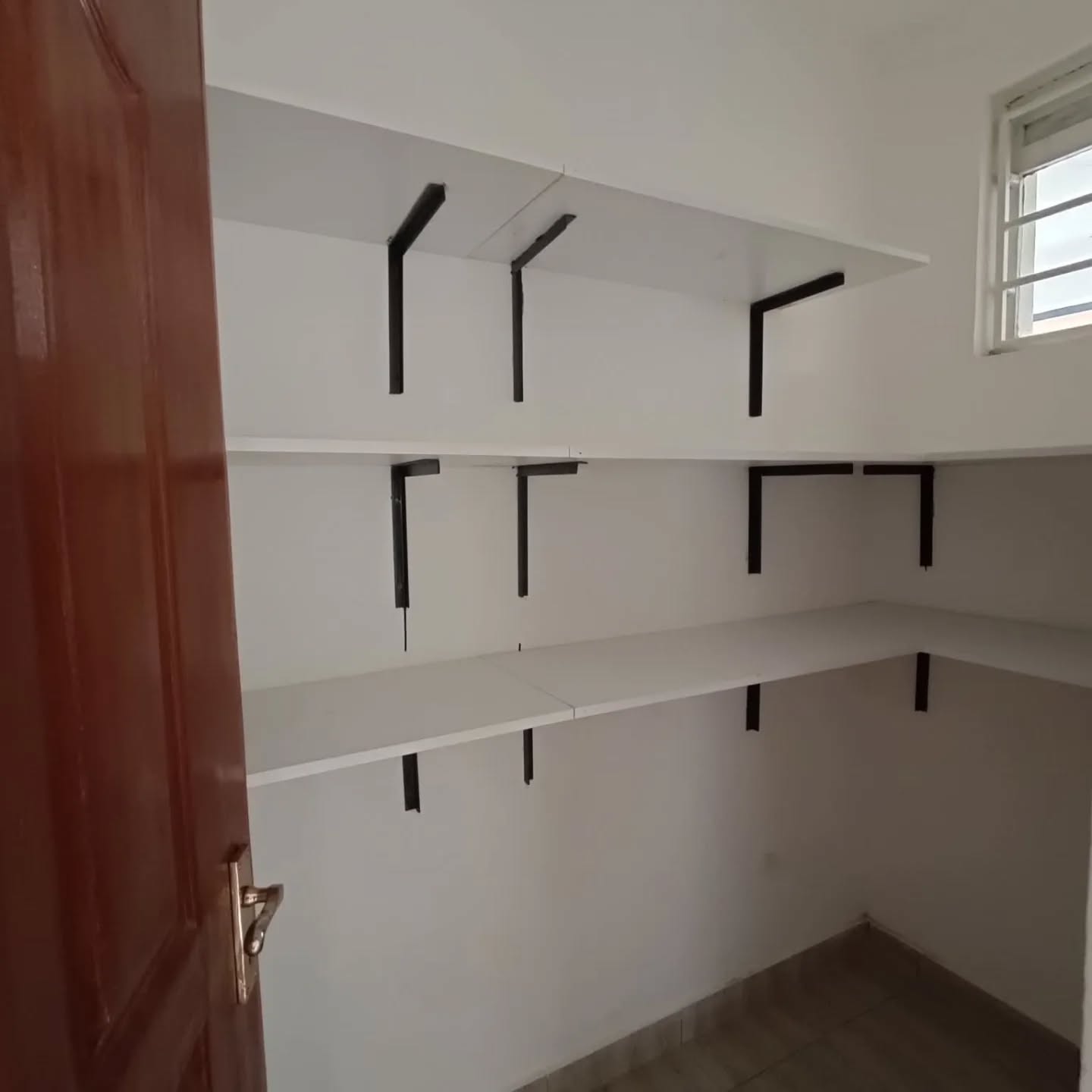 renting--Bungalow_Address-Ruiru__Kenya_price-25000_Beds-3_Baths-1-63-4