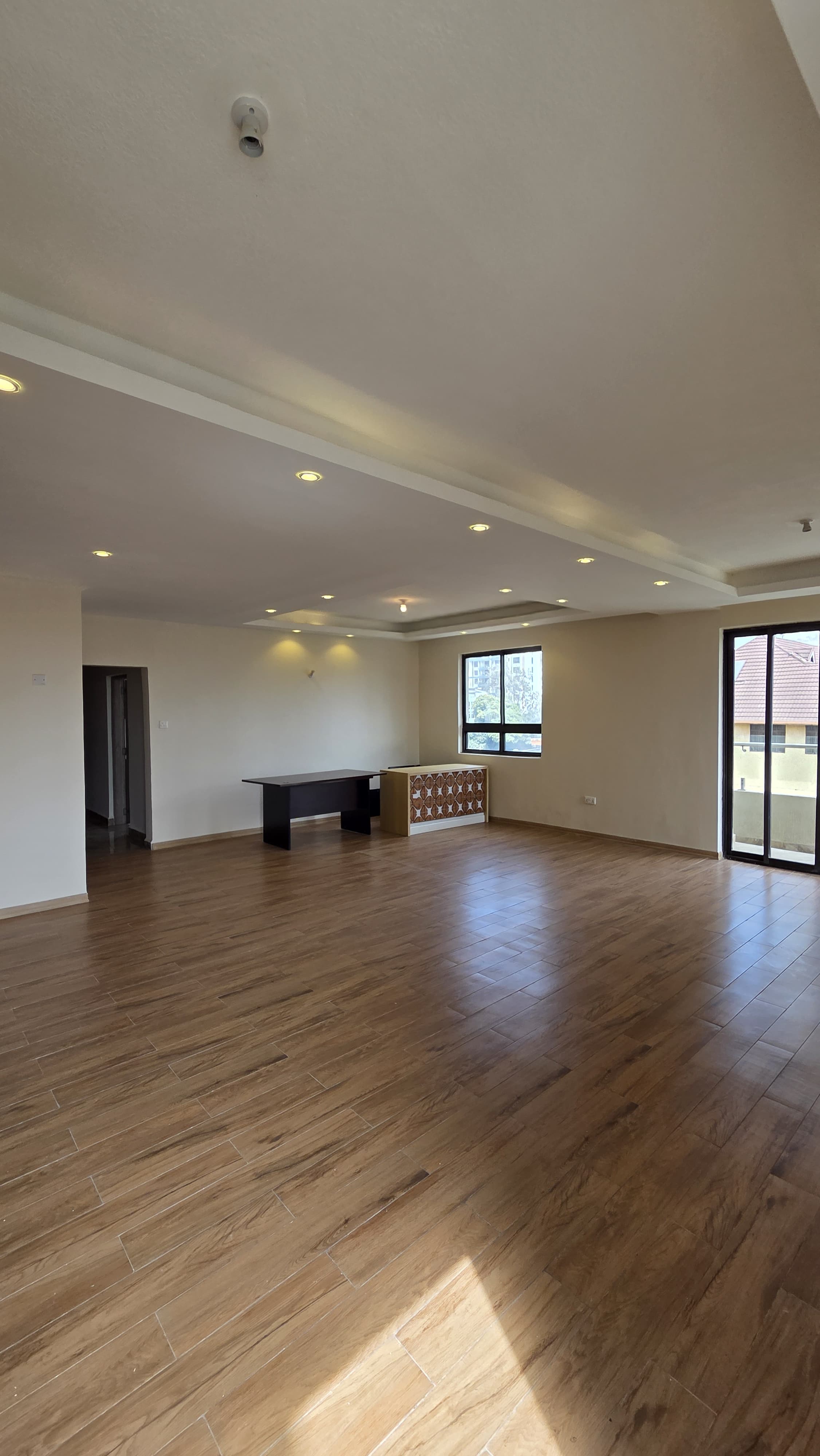 renting--Duplex_Address-Parklands__Nairobi__Kenya_price-150000_Beds-5_Baths-5-164-0