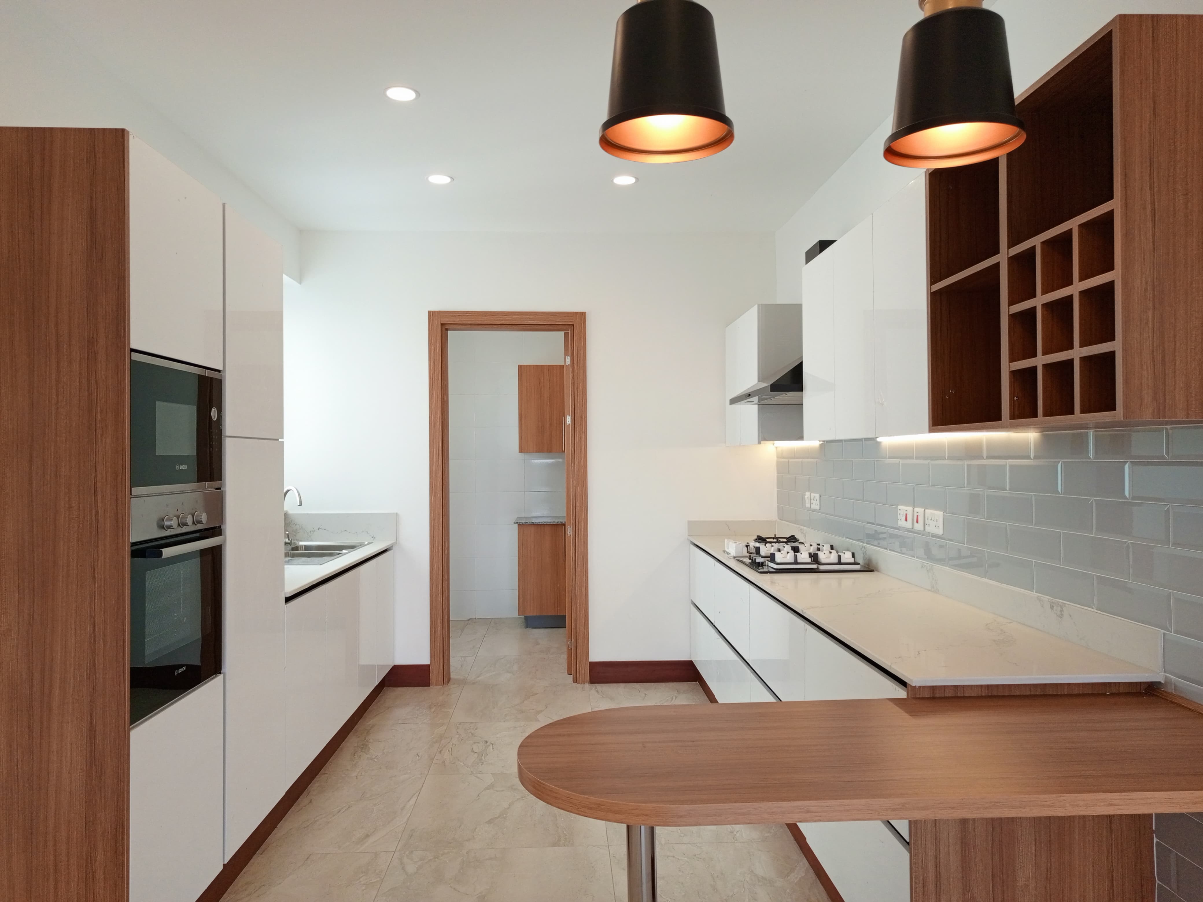 renting-3_Bed_All_ensuite_Parklands___Kes_280000-apartment_Address-Parklands__Nairobi__Kenya_price-280000_Beds-3_Baths-4-9-6