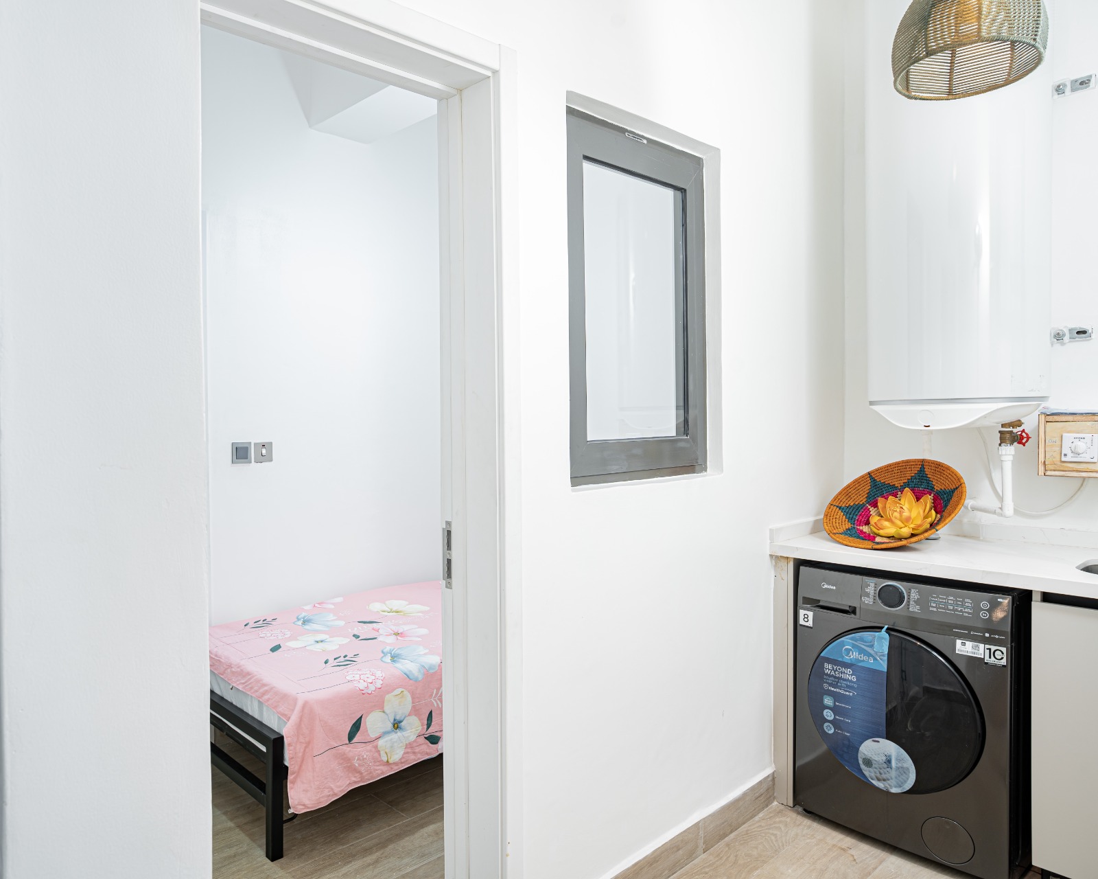 renting--Apartment_Address-Riverside_Dr__Nairobi__Kenya_price-340000_Beds-3_Baths-3-134-14