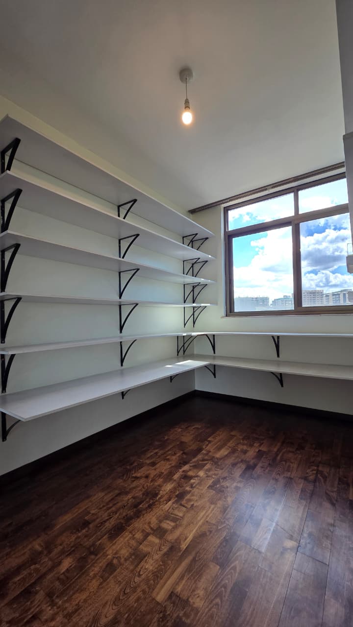 renting--Duplex_Address-Parklands__Nairobi__Kenya_price-410000_Beds-4_Baths-4-159-3