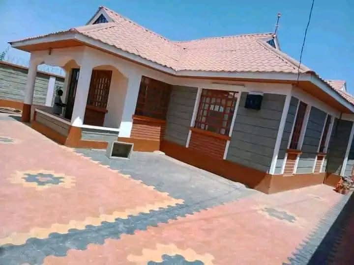 renting--Bungalow_Address-Section_Nine__Thika__Kenya_price-25000_Beds-3_Baths-1-60-0