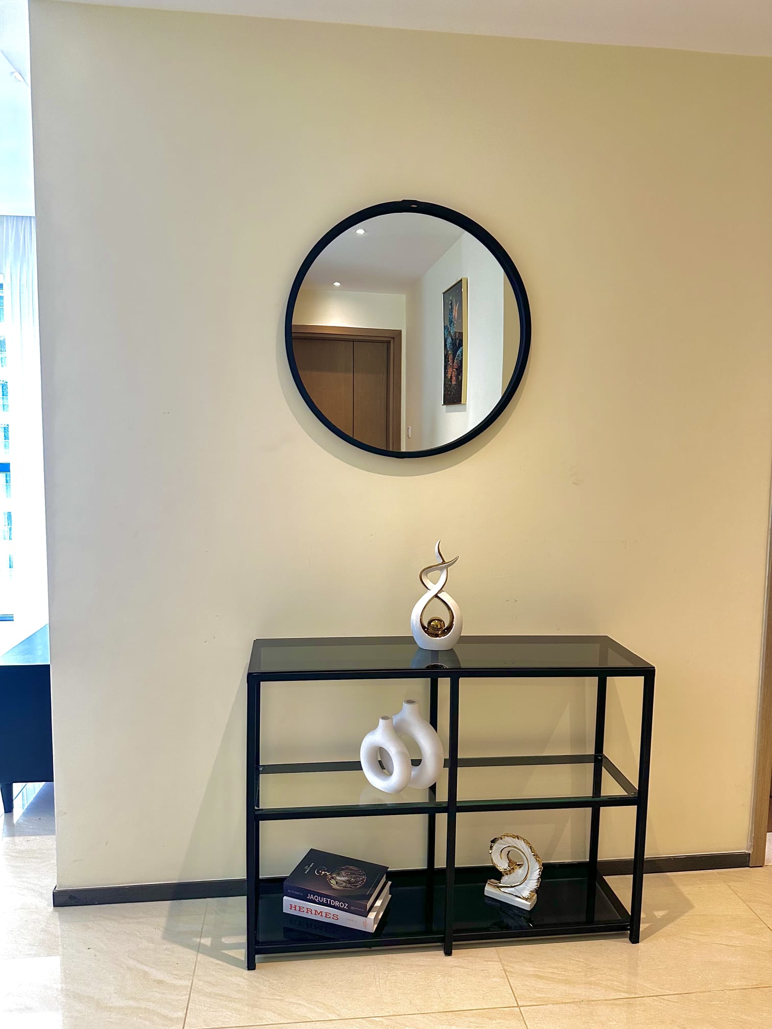 renting--Apartment_Address-Global_Trade_Centre__Nairobi__Kenya_price-380000_Beds-2_Baths-2-125-5