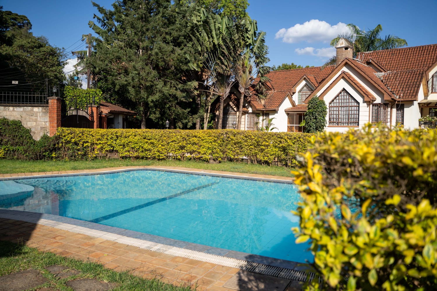 house-on-sale-Amazing_5_Bedroom_Townhouse_In_Lavington_-Townhouse_Address-Lavington_Villas__Nairobi__Kenya_price-69000000_Beds-5_Baths-5111_72