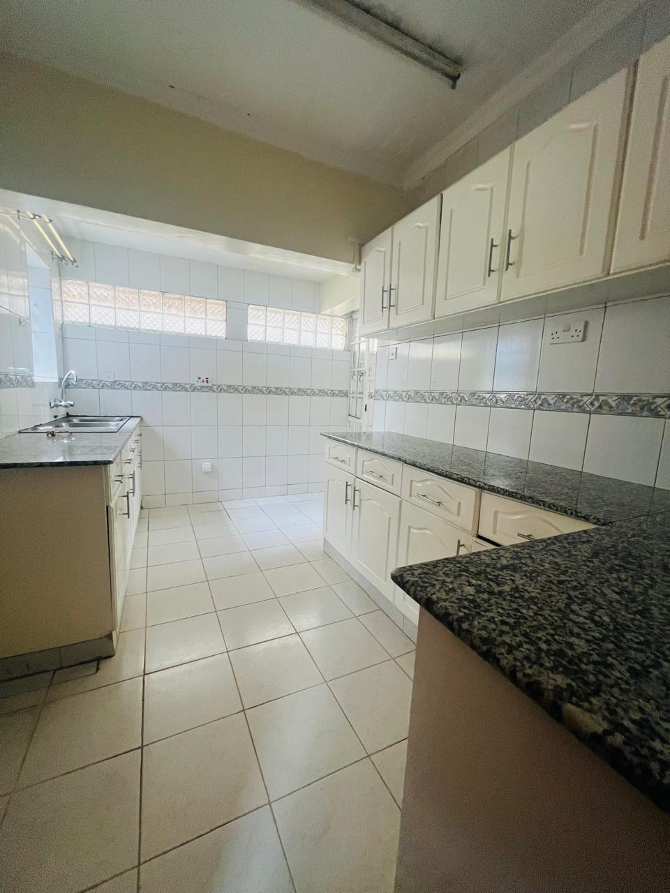 renting--Apartment_Address-Parklands__Nairobi__Kenya_price-75000_Beds-3_Baths-2-119-0