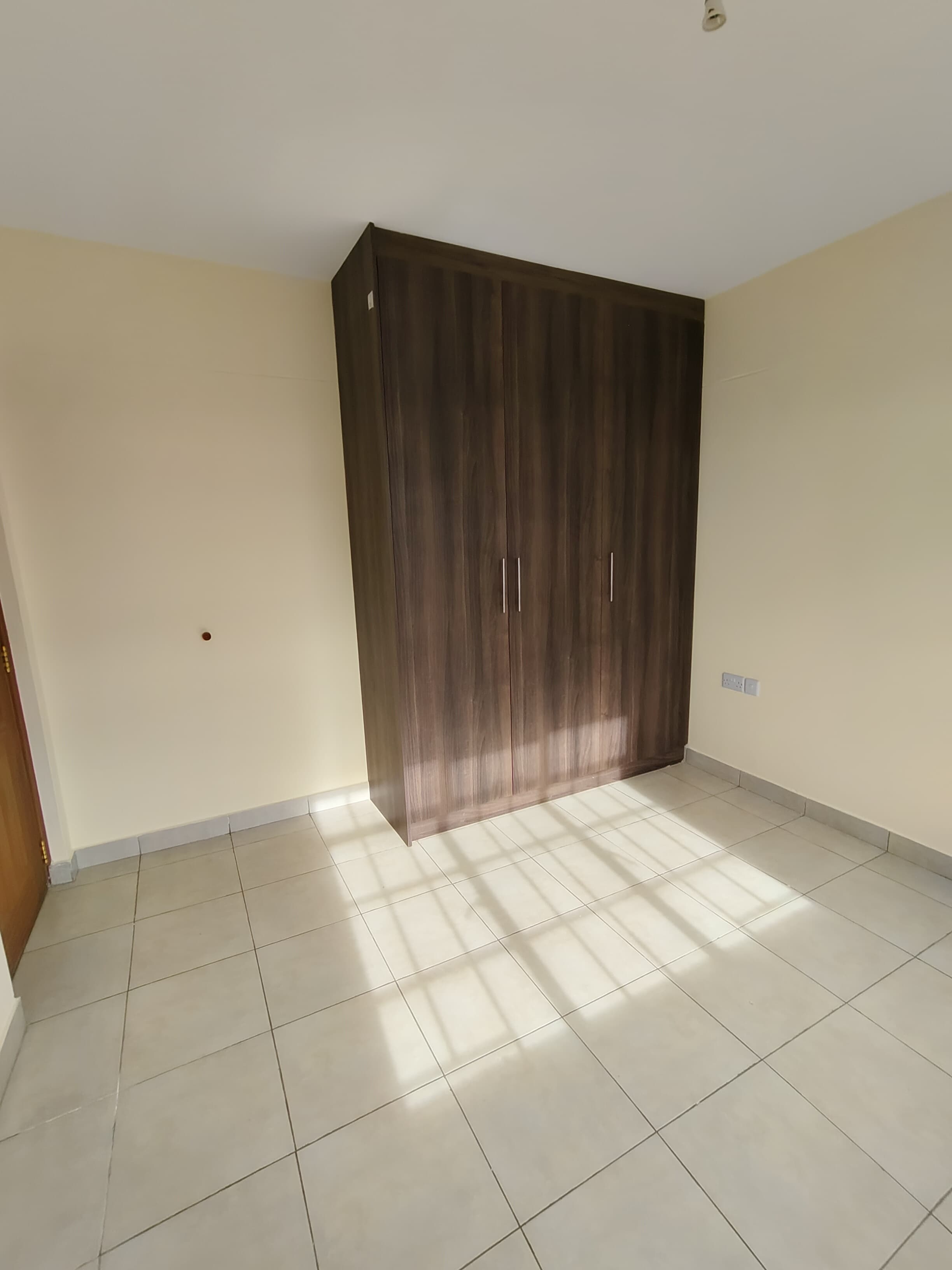 house-on-sale-Ngong_road_2_bedroom_apartment_for_sale_Kes_9_5M-Apartment_Address-Ngong_Rd__Nairobi__Kenya_price-9500000_Beds-2_Baths-2110_31-7
