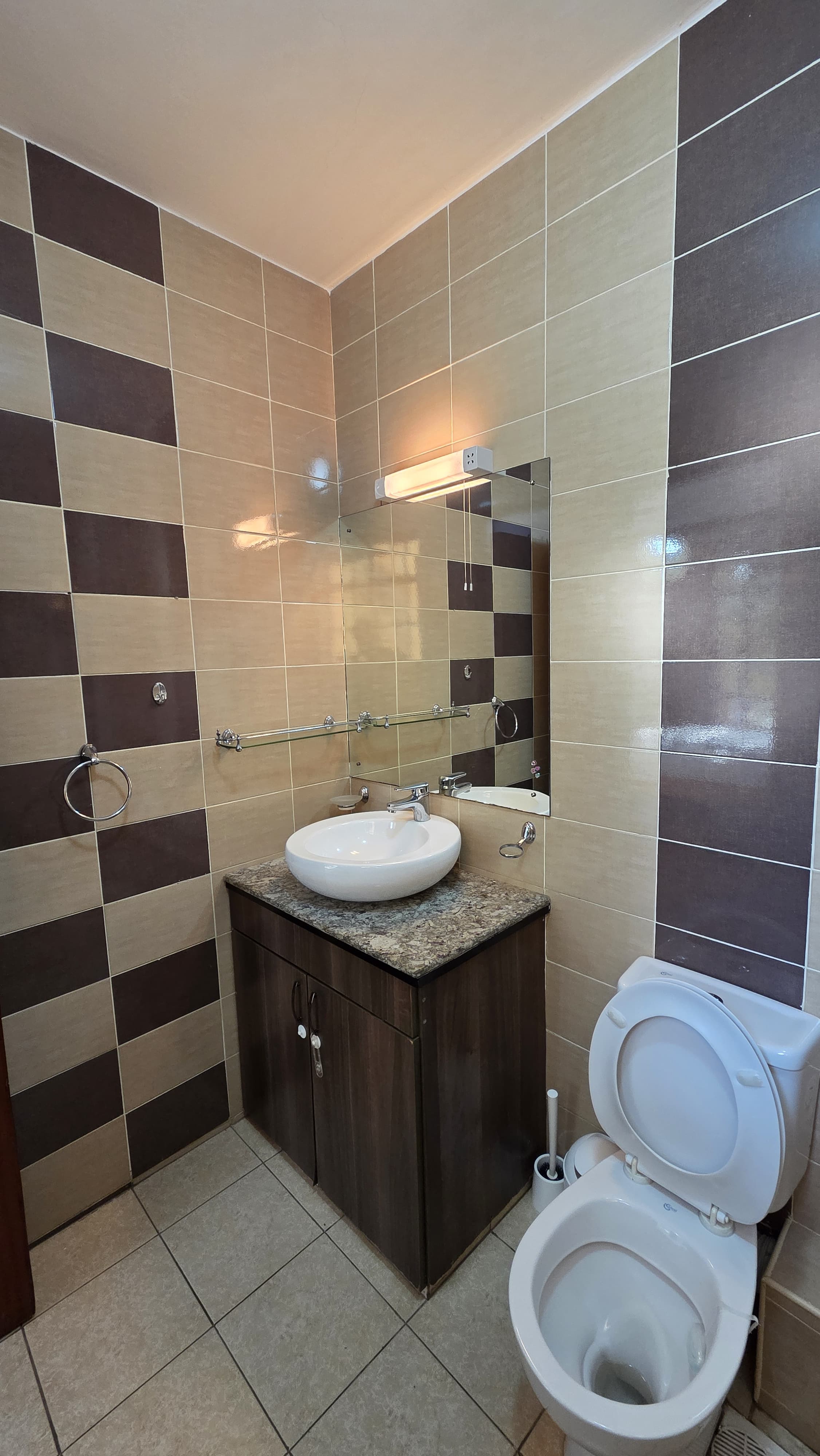 renting--Apartment_Address-Brookside_Grove__Nairobi__Kenya_price-100000_Beds-2_Baths-2-124-5