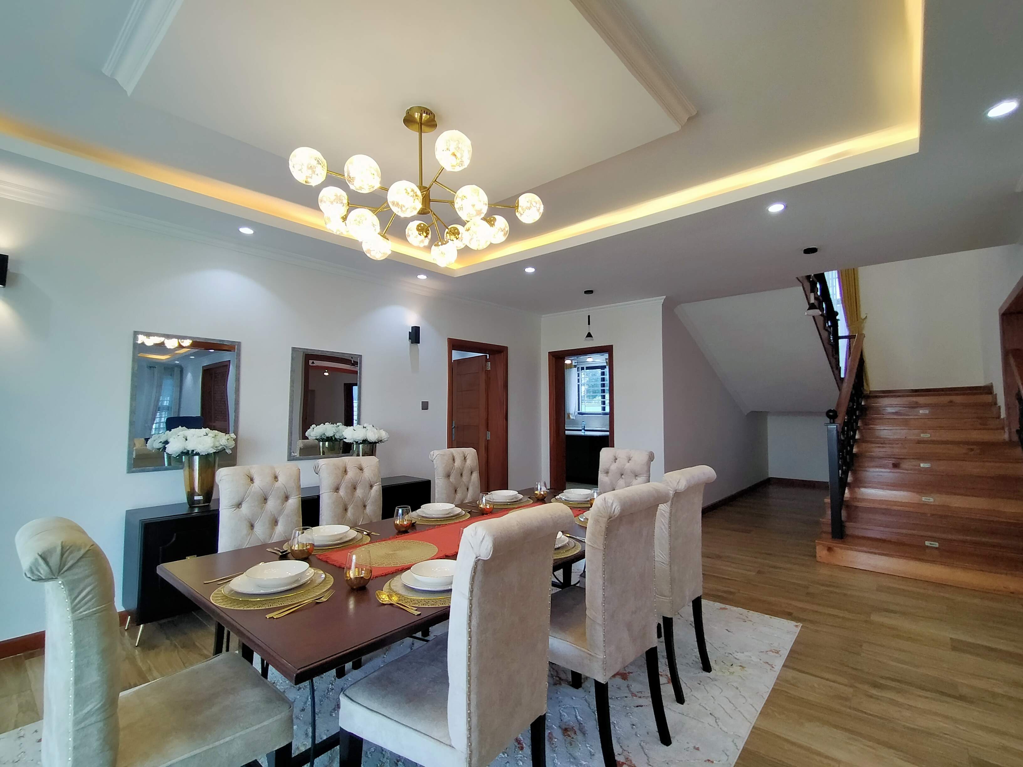 renting--Villa_Address-Runda_Evergreen__Nairobi__Kenya_price-325000_Beds-5_Baths-6-17-4