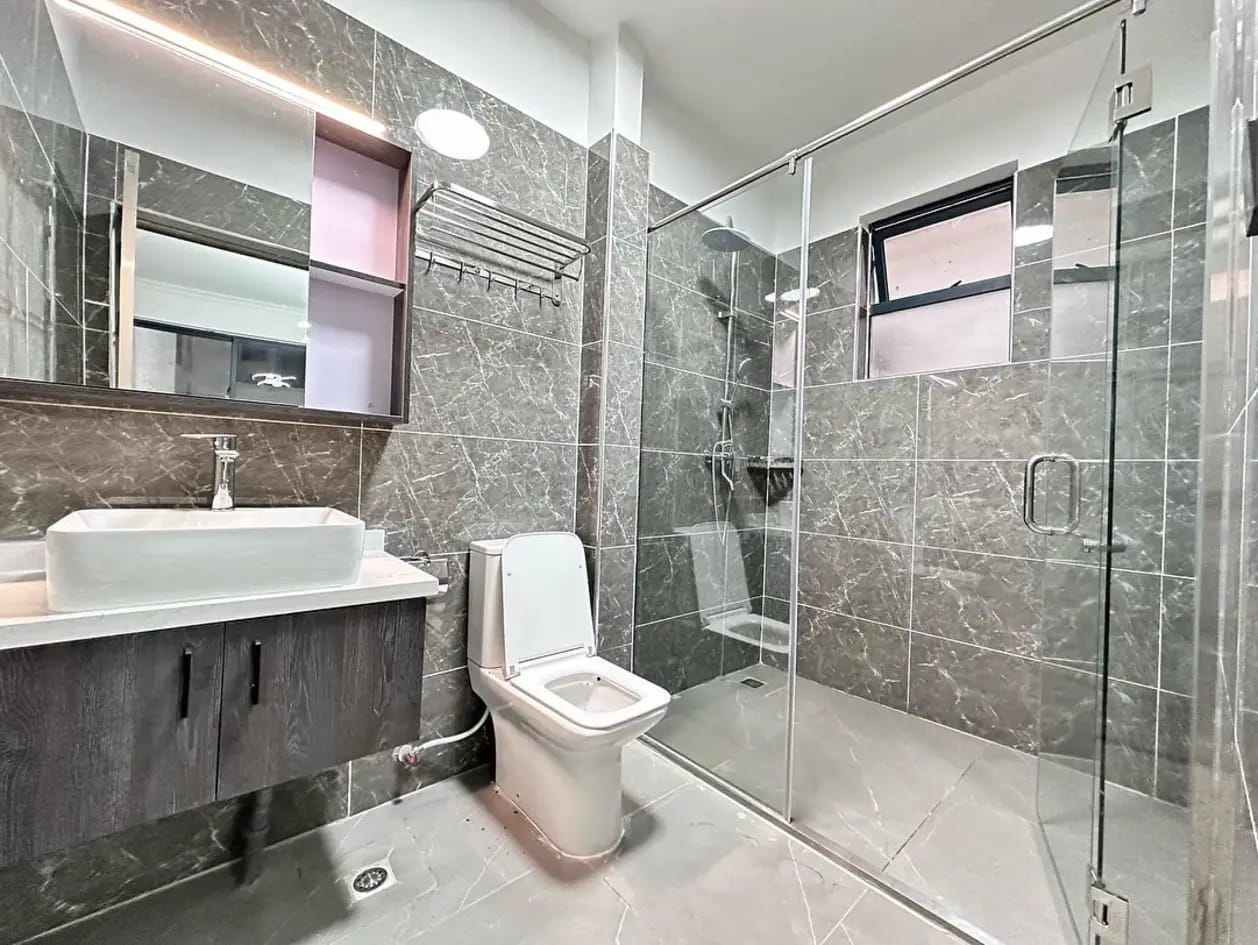 house-on-sale-Kilimani_Riara_road_3_Bedroom_apartment_for_sale_Kes_16M-Apartment_Address-Kilimani__Nairobi__Kenya_price-16000000_Beds-3_Baths-4110_36-10