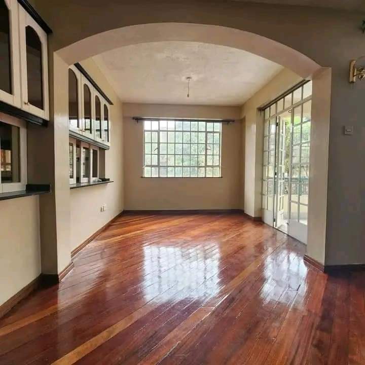 renting--Apartment_Address-Kileleshwa_Estate__Nairobi__Kenya_price-85000_Beds-3_Baths-3-32-4