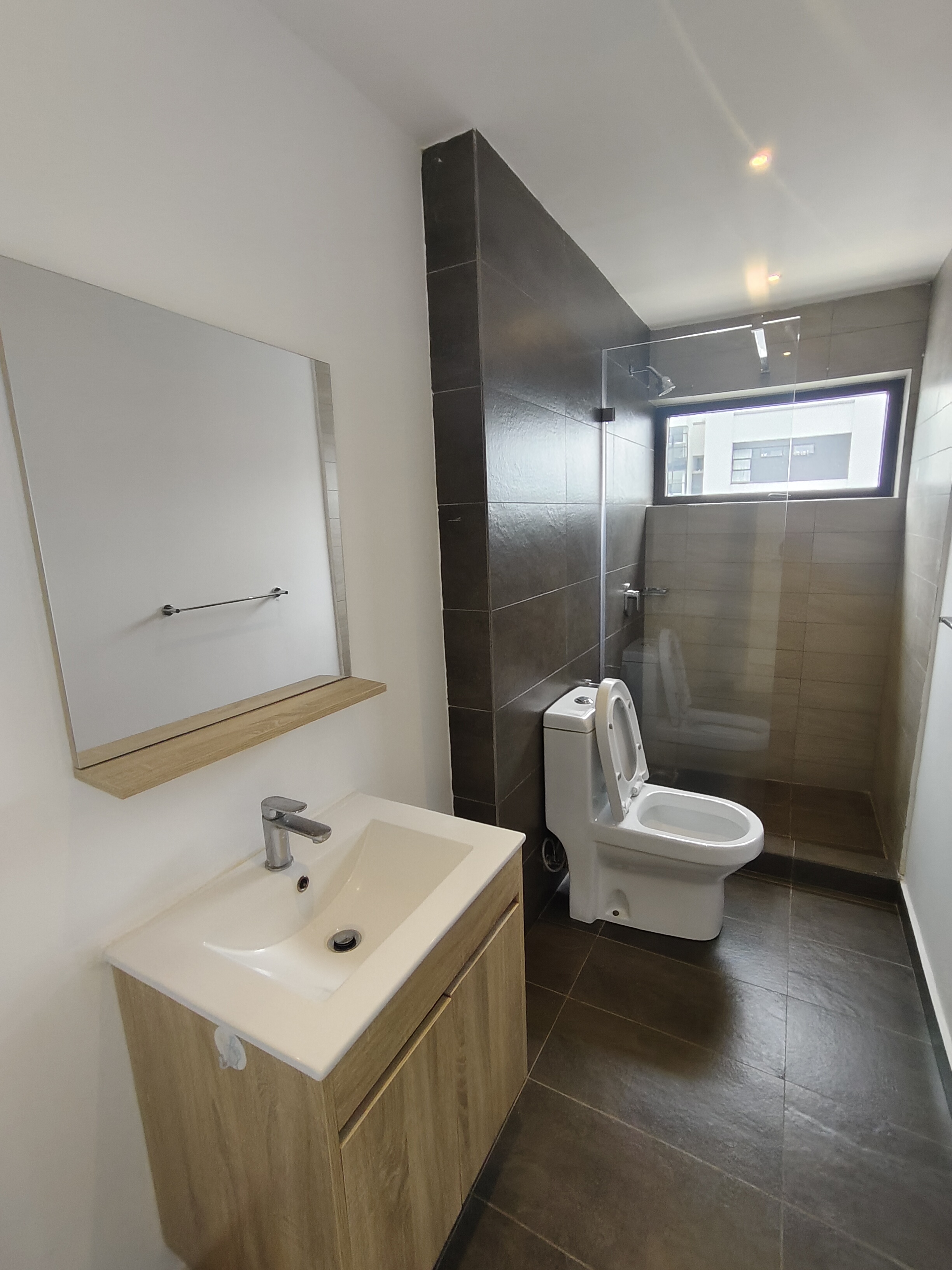 house-on-sale-2_bedroom_apartment_for_sale_in_Lavington_Kes_15M-Apartment_Address-Lavington__Nairobi__Kenya_price-15000000_Beds-2_Baths-2110_9-5