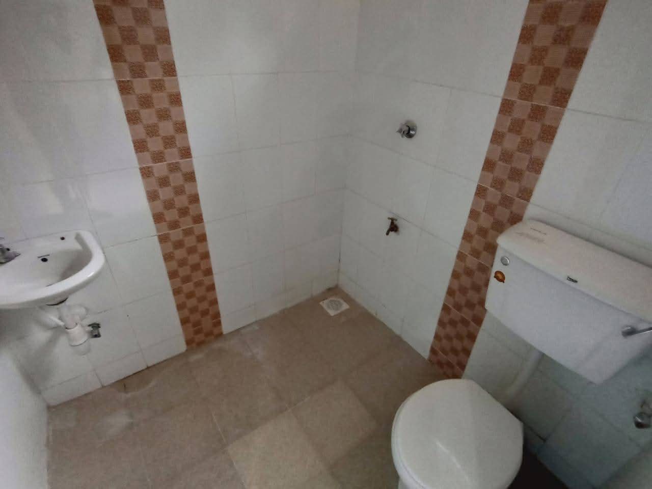 renting--Townhouse_Address-Syokimau___Katani_Rd__Kenya_price-15000_Beds-2_Baths-1-61-4