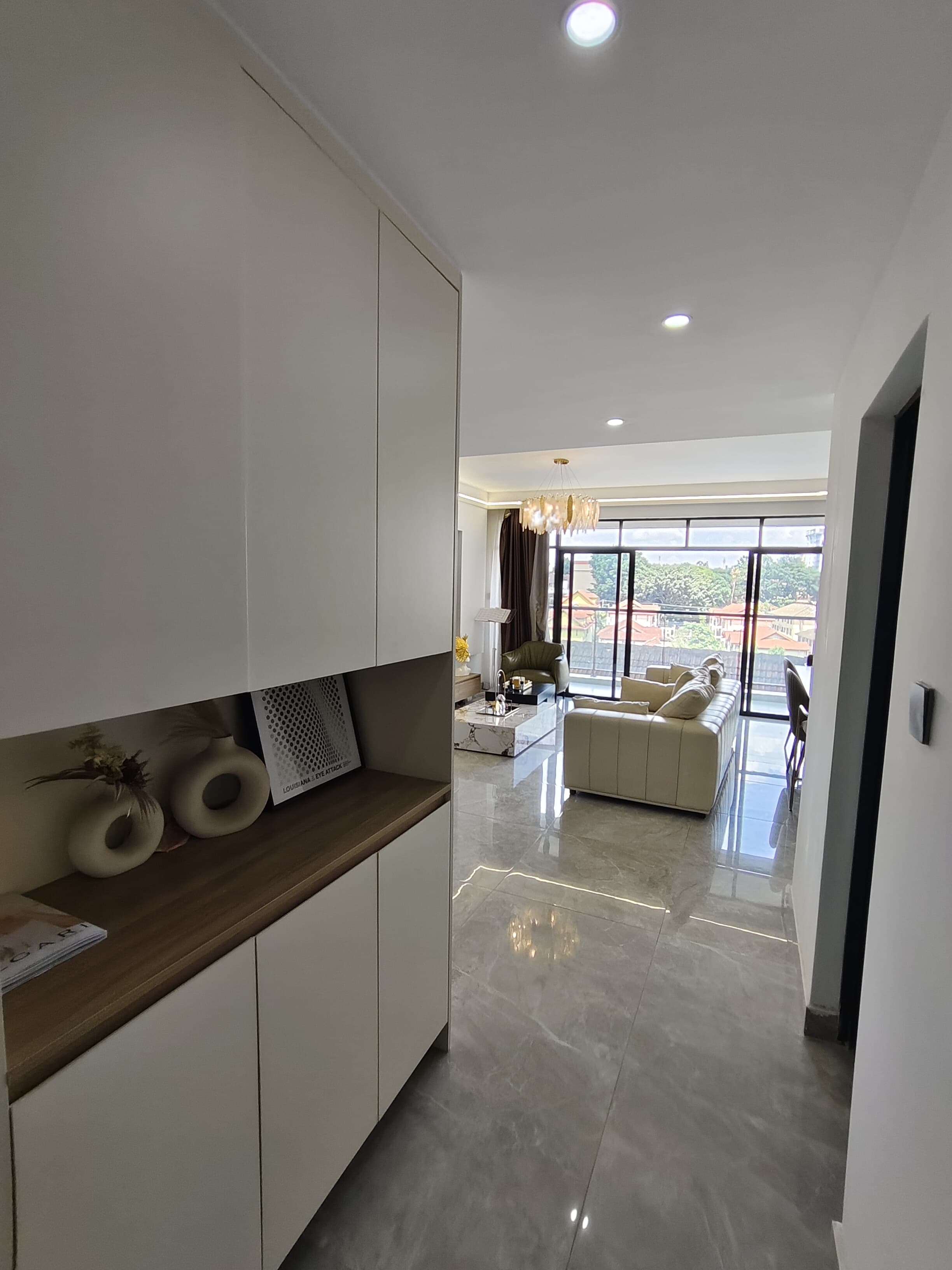 house-on-sale-2_bedroom_apartment_for_sale_in_Kilimani_Riara_road_Kes_13M-Apartment_Address-Kilimani__Nairobi__Kenya_price-13000000_Beds-2_Baths-2110_40-3