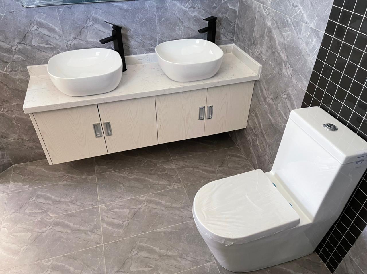 house-on-sale-2_bedroom_apartment_for_sale_in_Kilimani_near_Yaya_Center_Kes_13_8M-Apartment_Address-Kilimani__Nairobi__Kenya_price-13800000_Beds-2_Baths-2110_29-16