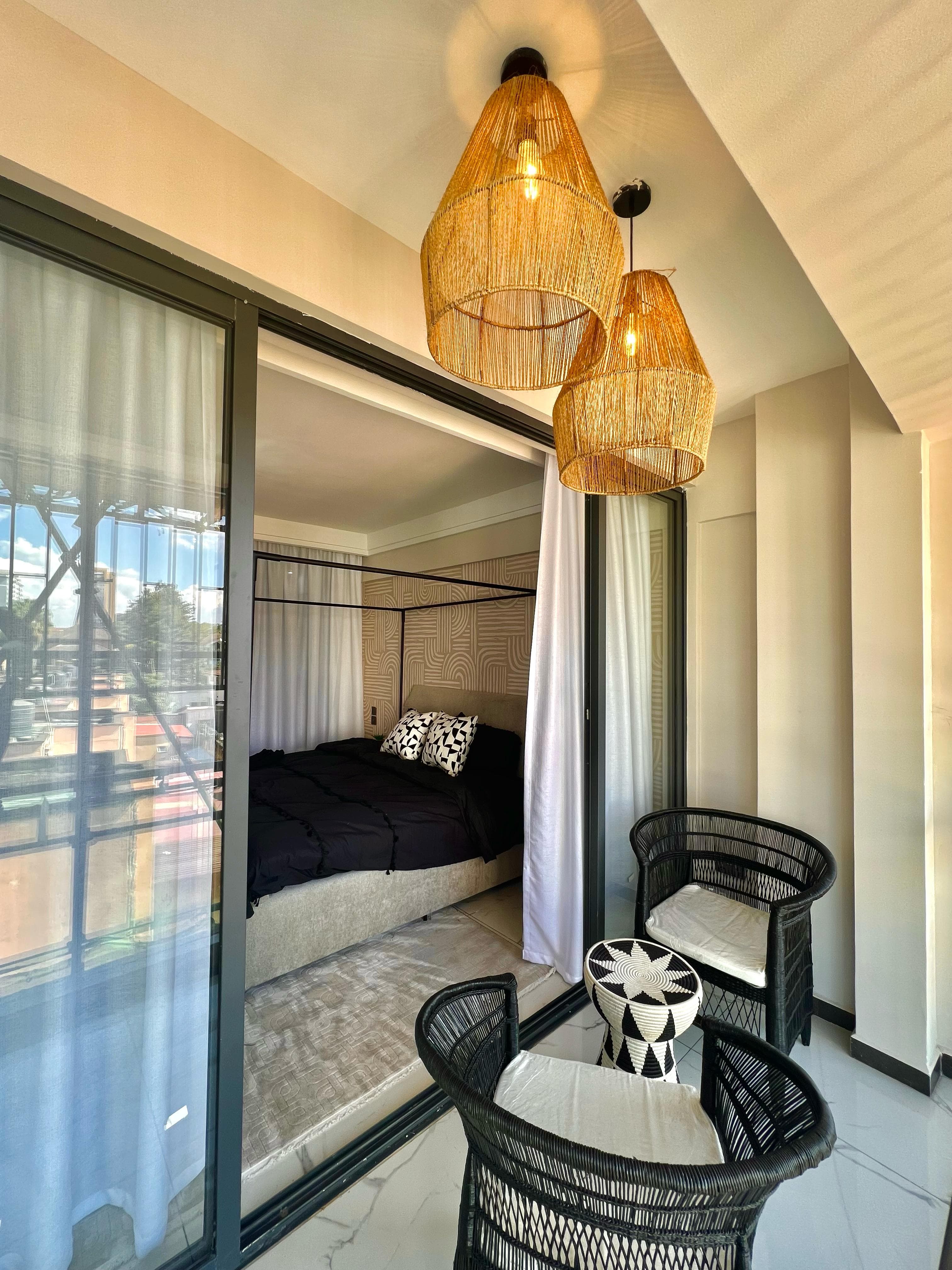 house-on-sale-1_bedroom_apartment_for_sale_in_Kilimani_Kes_6_9M-Apartment_Address-Kilimani__Nairobi__Kenya_price-6900000_Beds-1_Baths-1110_25-2