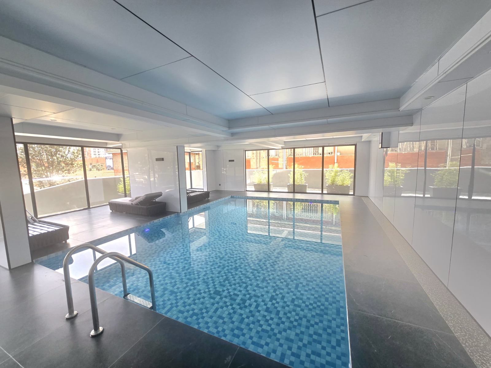 renting-Modern_Living_in_Kilimani_2_Bedrooms_Apartments_-apartment_Address-Lenana_Rd__Nairobi__Kenya_price-110000_Beds-2_Baths-3-41-7