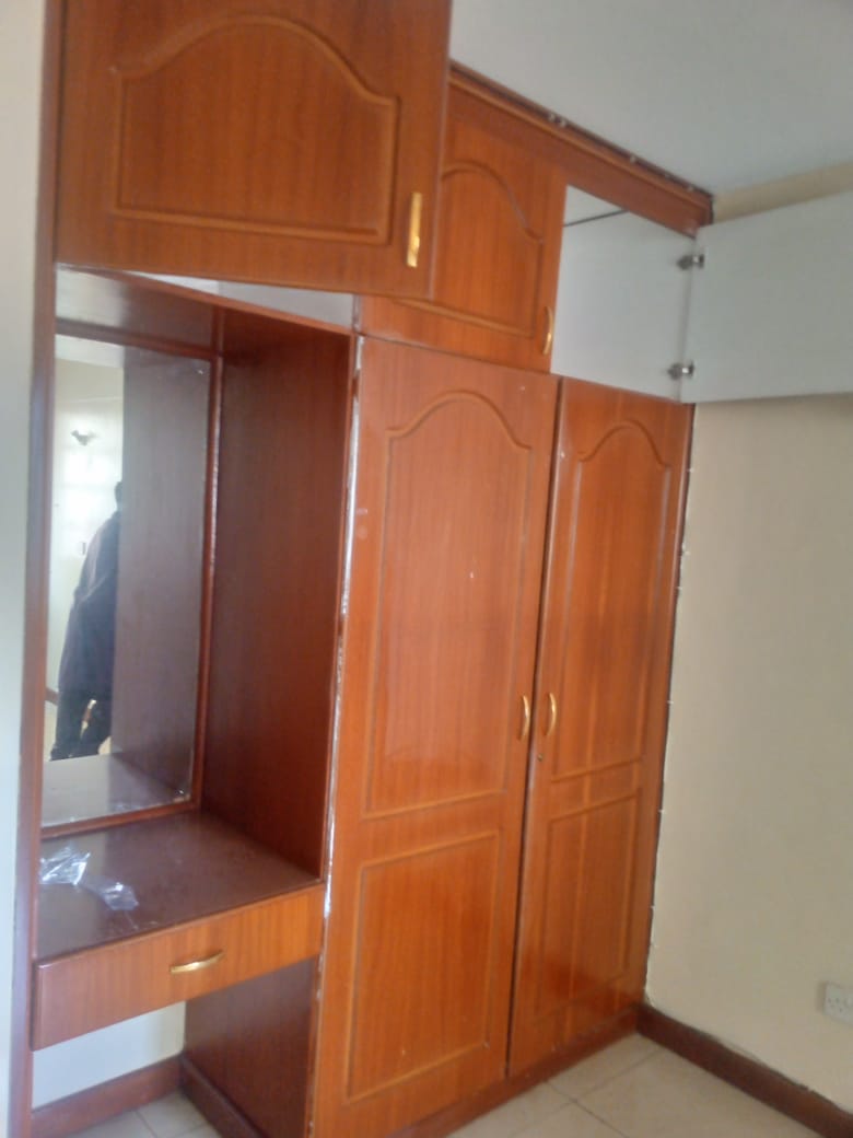 renting--Apartment_Address-Parklands__Nairobi__Kenya_price-70000_Beds-3_Baths-3-85-4