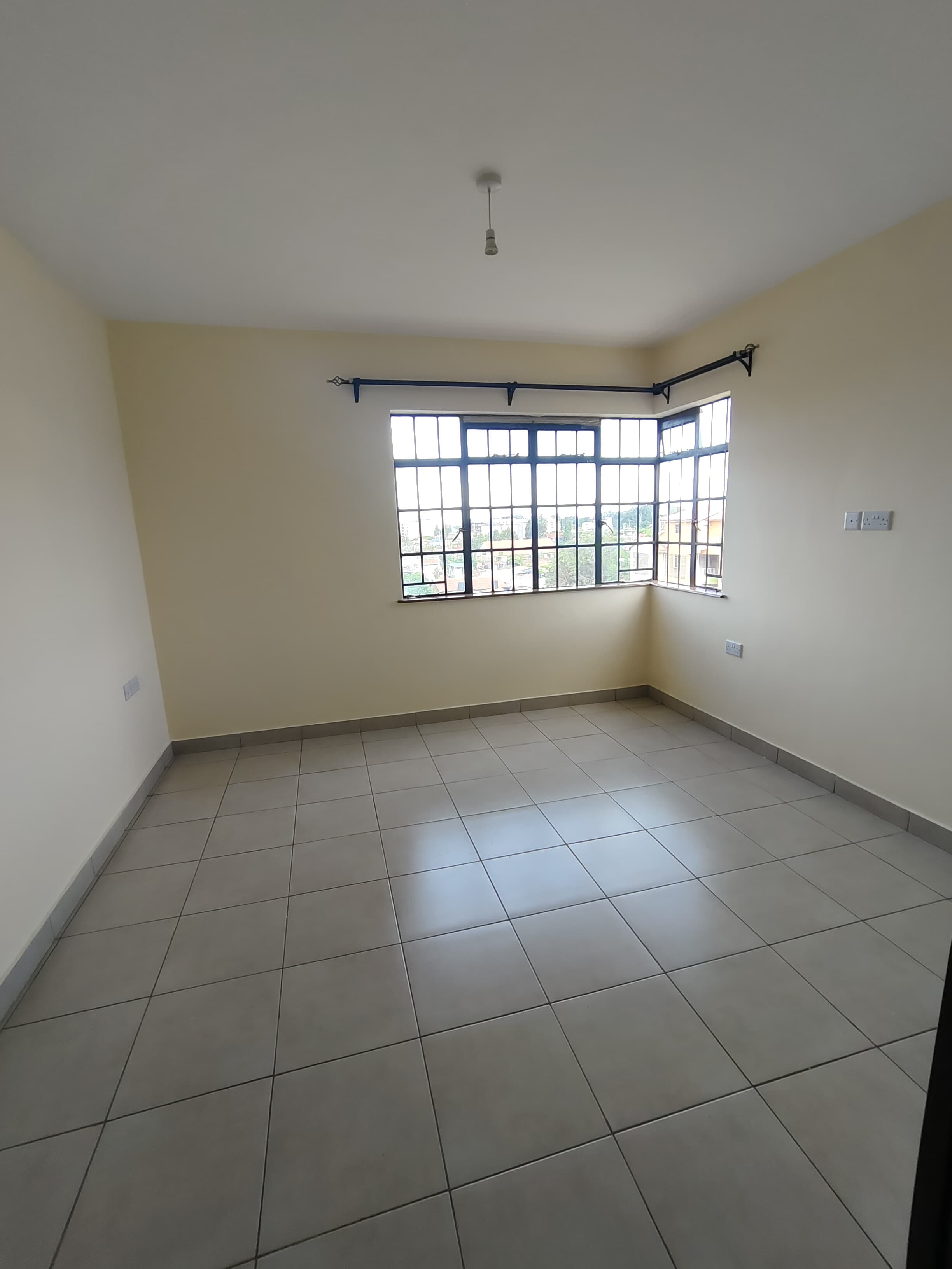 house-on-sale-3_Bedroom_apartment_for_sale_Ngong_road_Kes_11M-Apartment_Address-Ngong_Rd__Nairobi__Kenya_price-11000000_Beds-3_Baths-2120_30-12