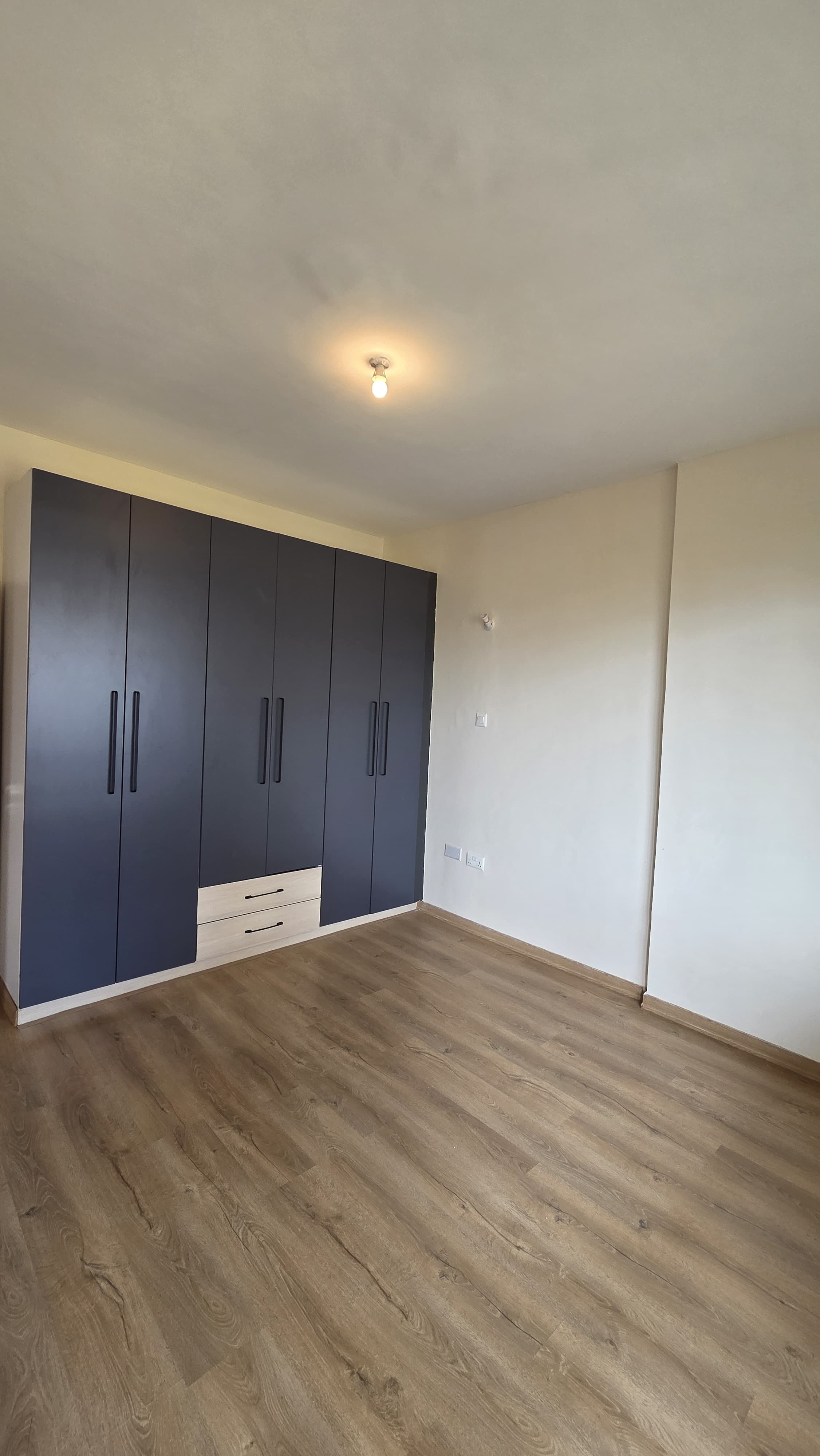renting--Duplex_Address-Parklands__Nairobi__Kenya_price-150000_Beds-5_Baths-5-164-7