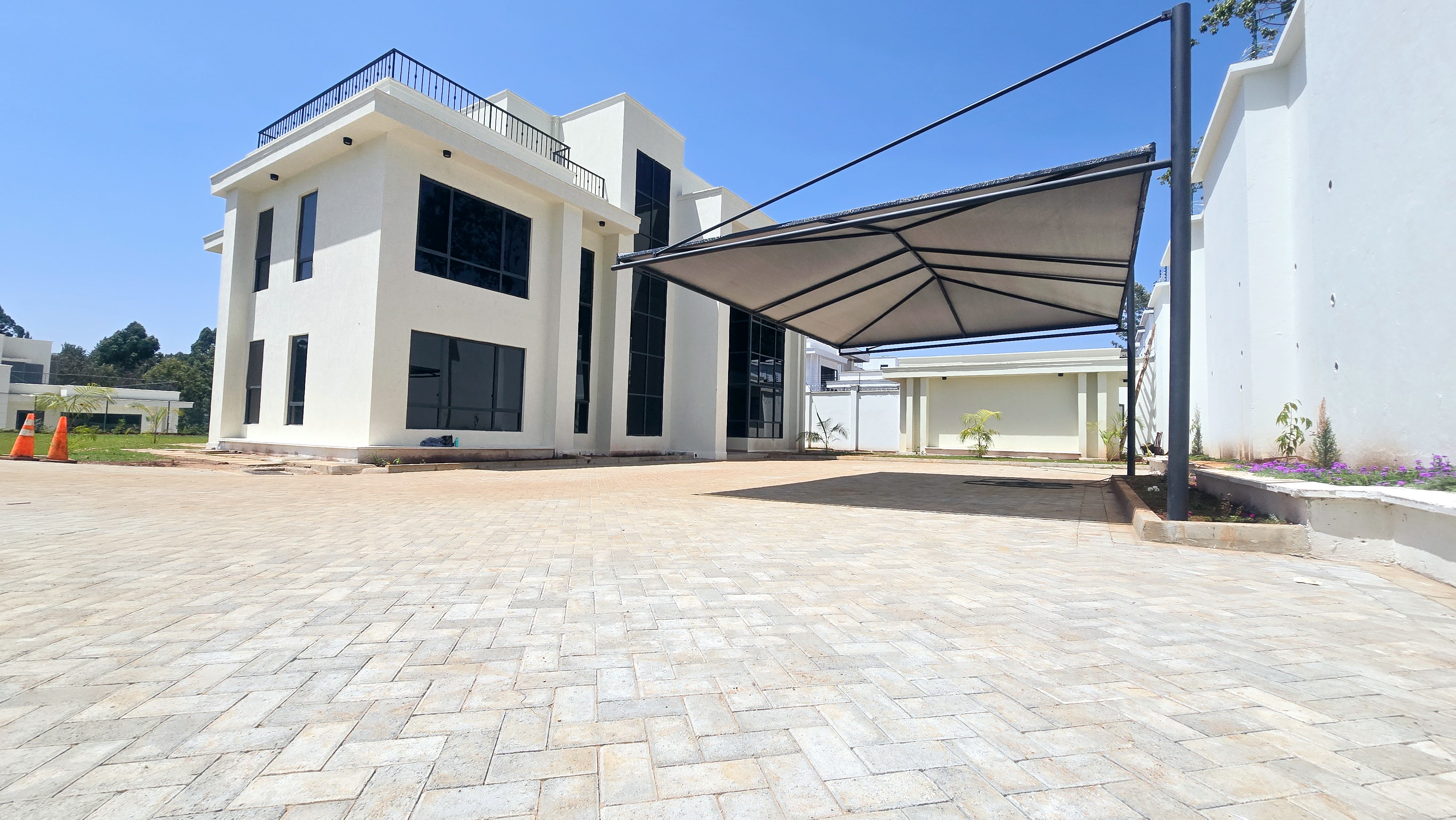 renting-Kitsuru_villas-apartment_Address-Kitisuru__Nairobi__Kenya_price-480000_Beds-6_Baths-8-12-0