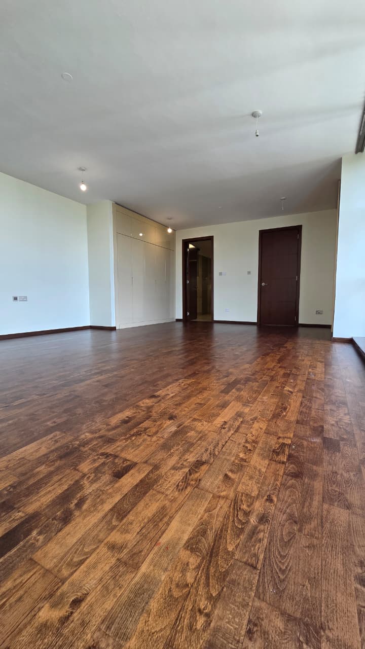 renting--Duplex_Address-Parklands__Nairobi__Kenya_price-410000_Beds-4_Baths-4-159-8