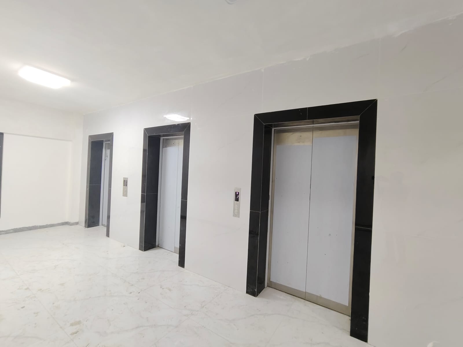 house-on-sale-2_bedroom_apartment_for_sale_in_Kilimani_Kes_10M-Apartment_Address-Kilimani__Nairobi__Kenya_price-10000000_Beds-2_Baths-1110_21-9