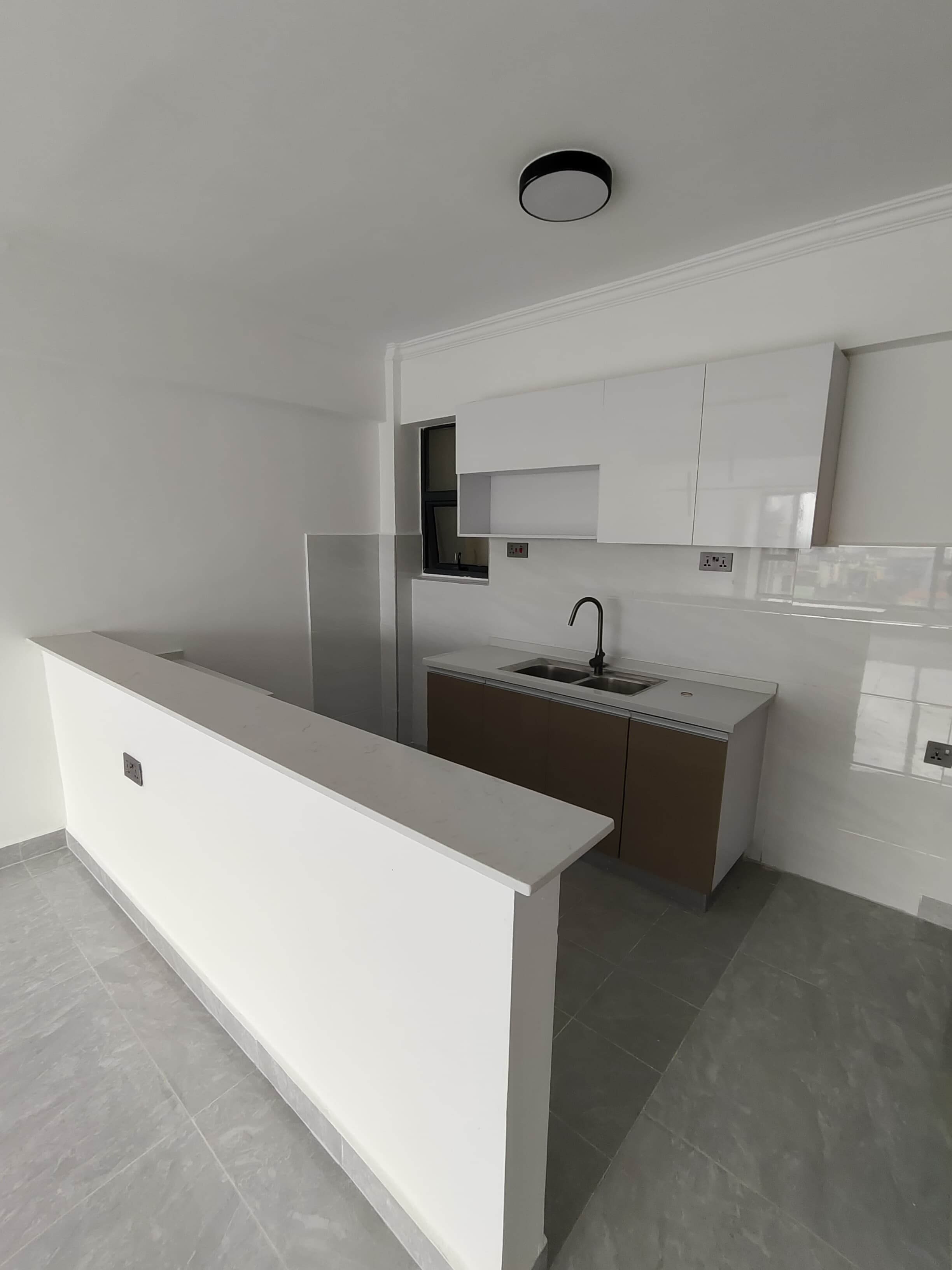 house-on-sale-Kilimani_3_Bedroom_apartment_for_sale_Kes_13_8M-Apartment_Address-Kilimani__Nairobi__Kenya_price-13800000_Beds-3_Baths-2110_32-14