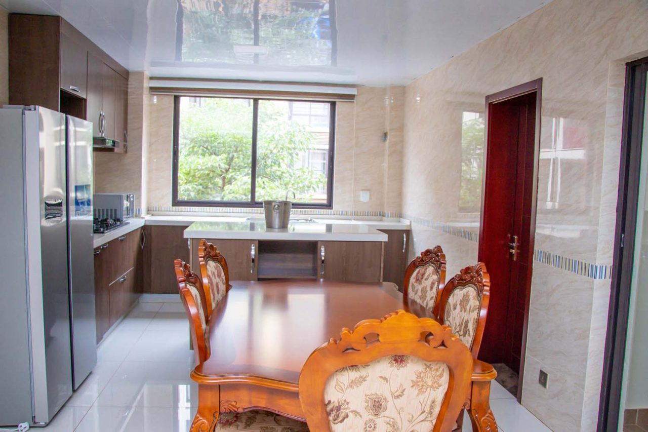 house-on-sale-_Modern_Comfort_And_Convenience_4_Bedrooms-Apartment_Address-Roysambu__Nairobi__Kenya_price-16000000_Beds-4_Baths-3111_68-8